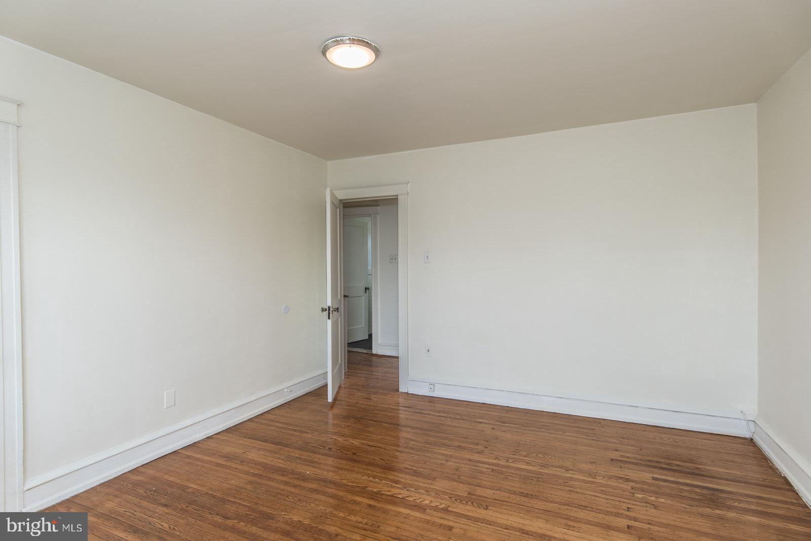 HOLMESBURG - Residential