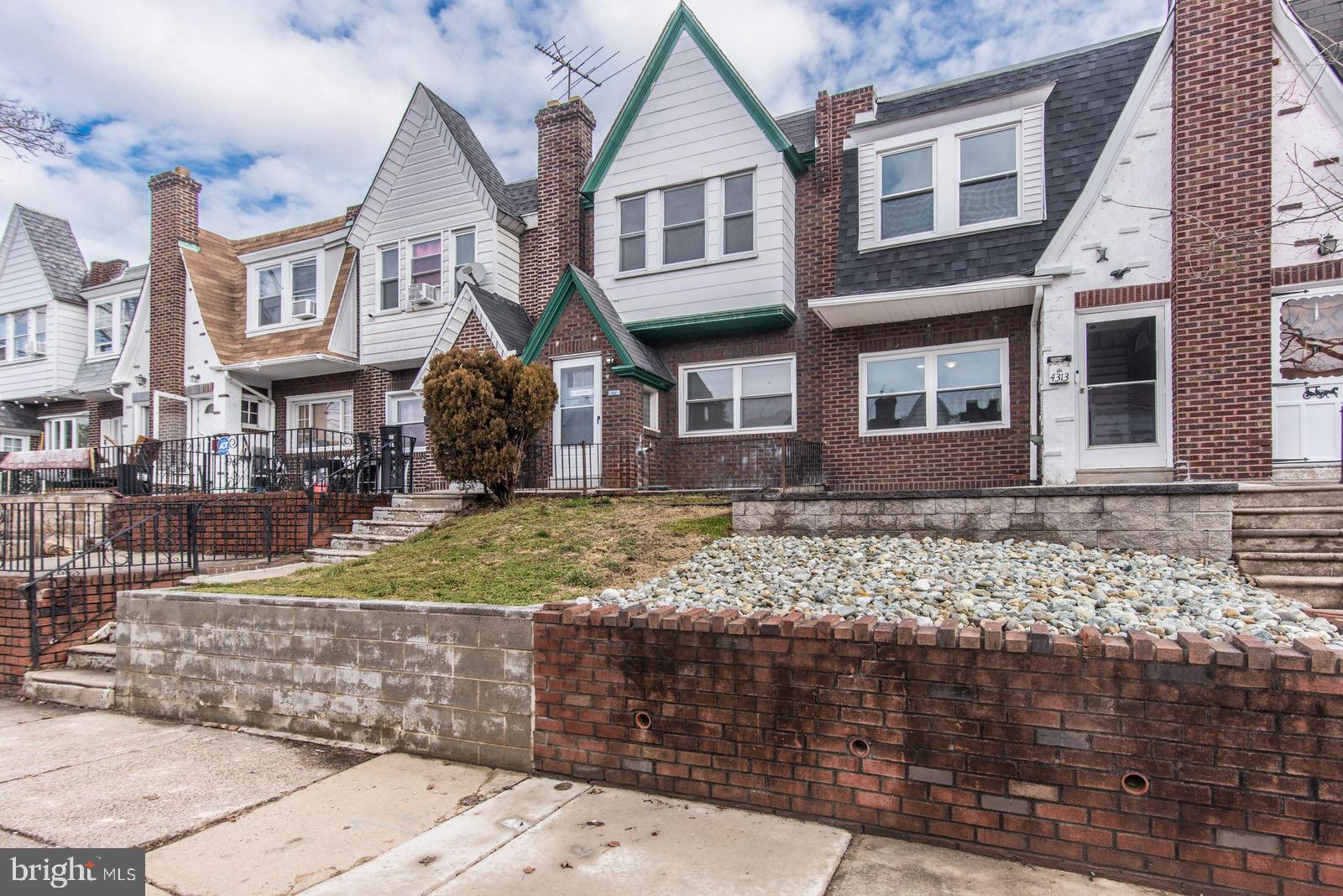 HOLMESBURG - Residential