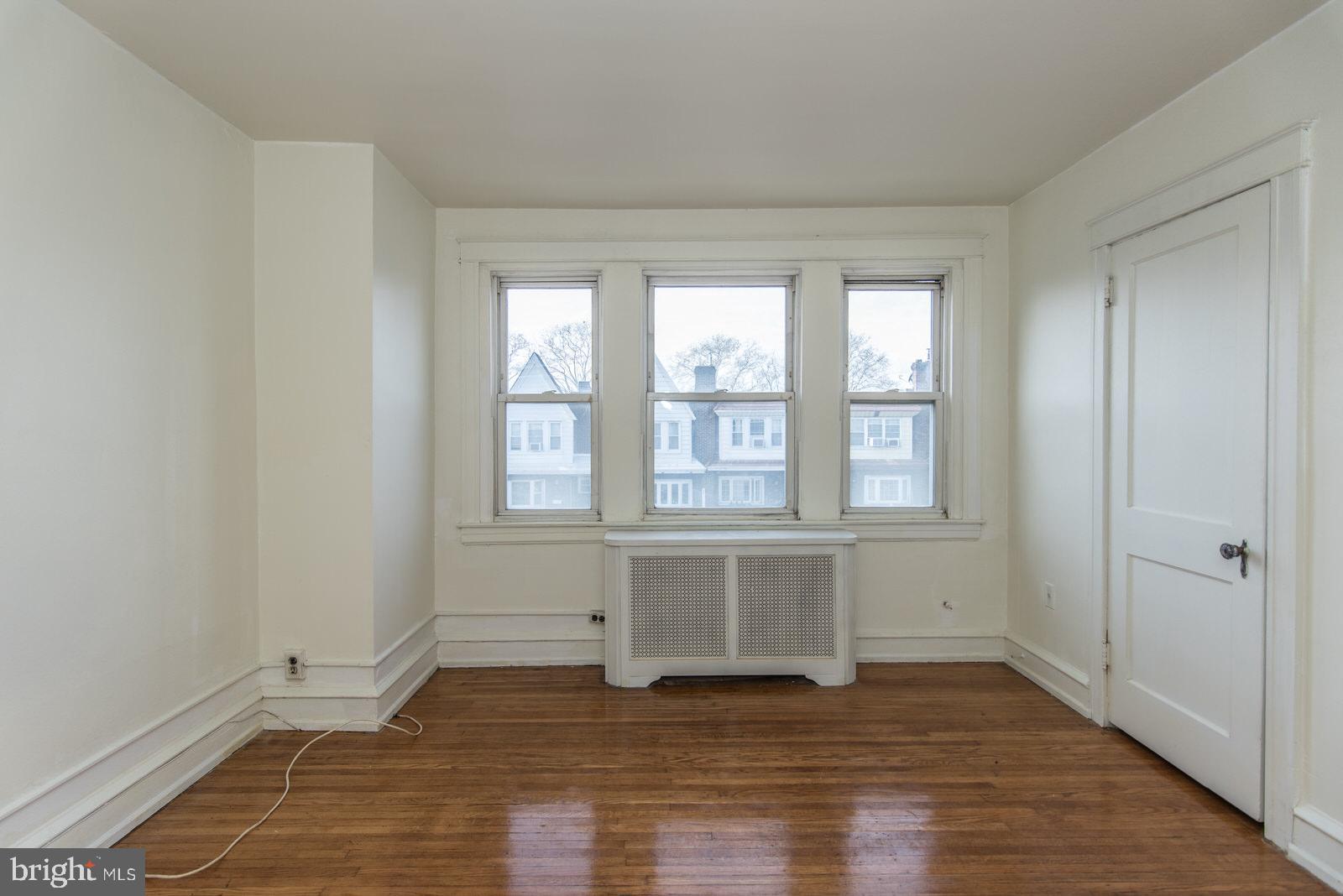 HOLMESBURG - Residential