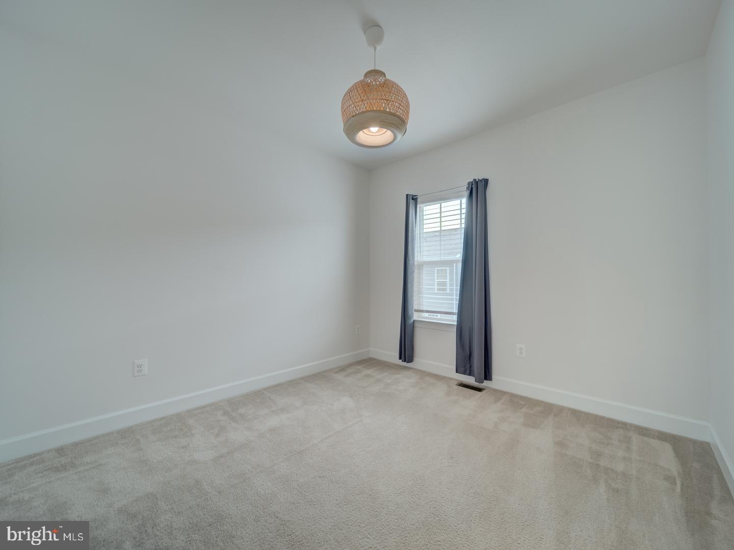 BRADLEY SQUARE - Residential