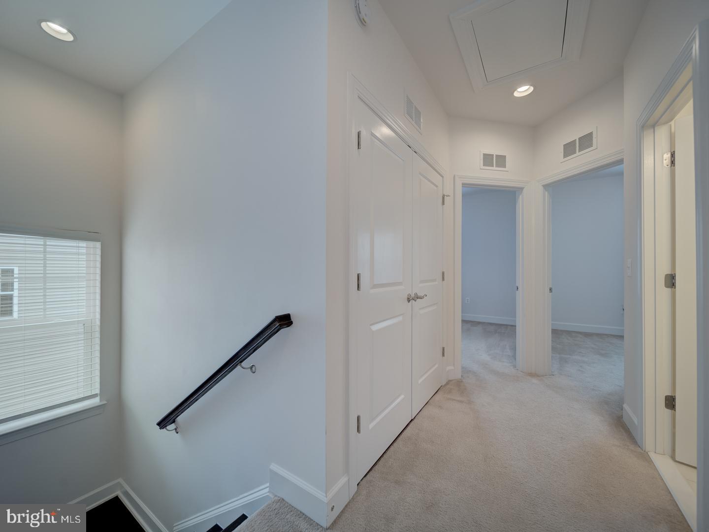 BRADLEY SQUARE - Residential