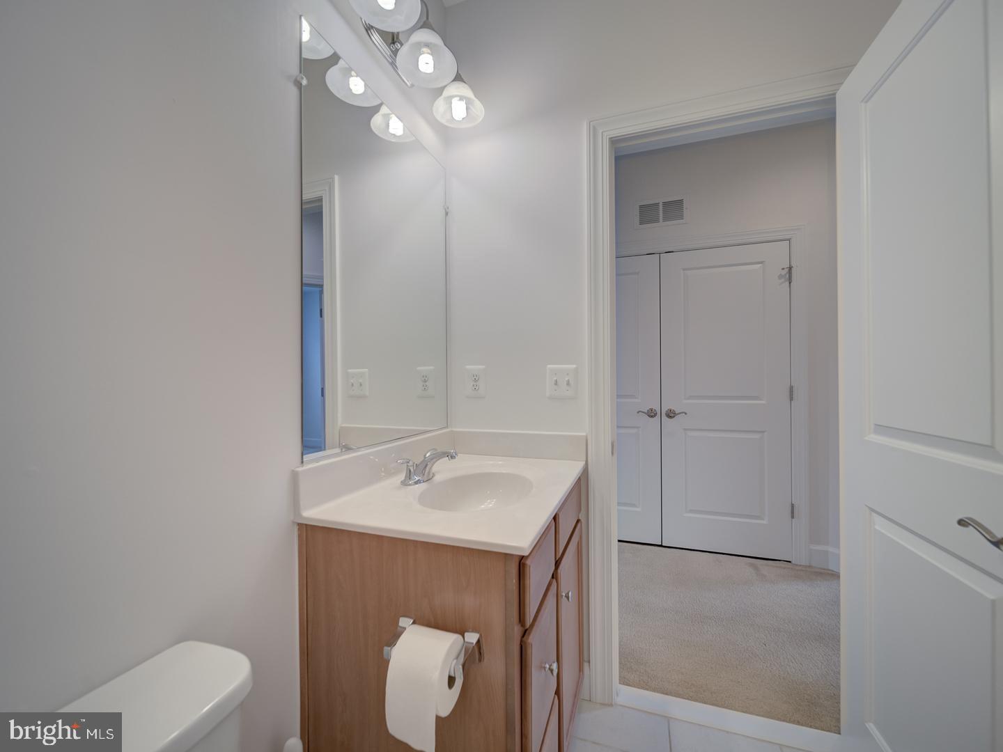 BRADLEY SQUARE - Residential