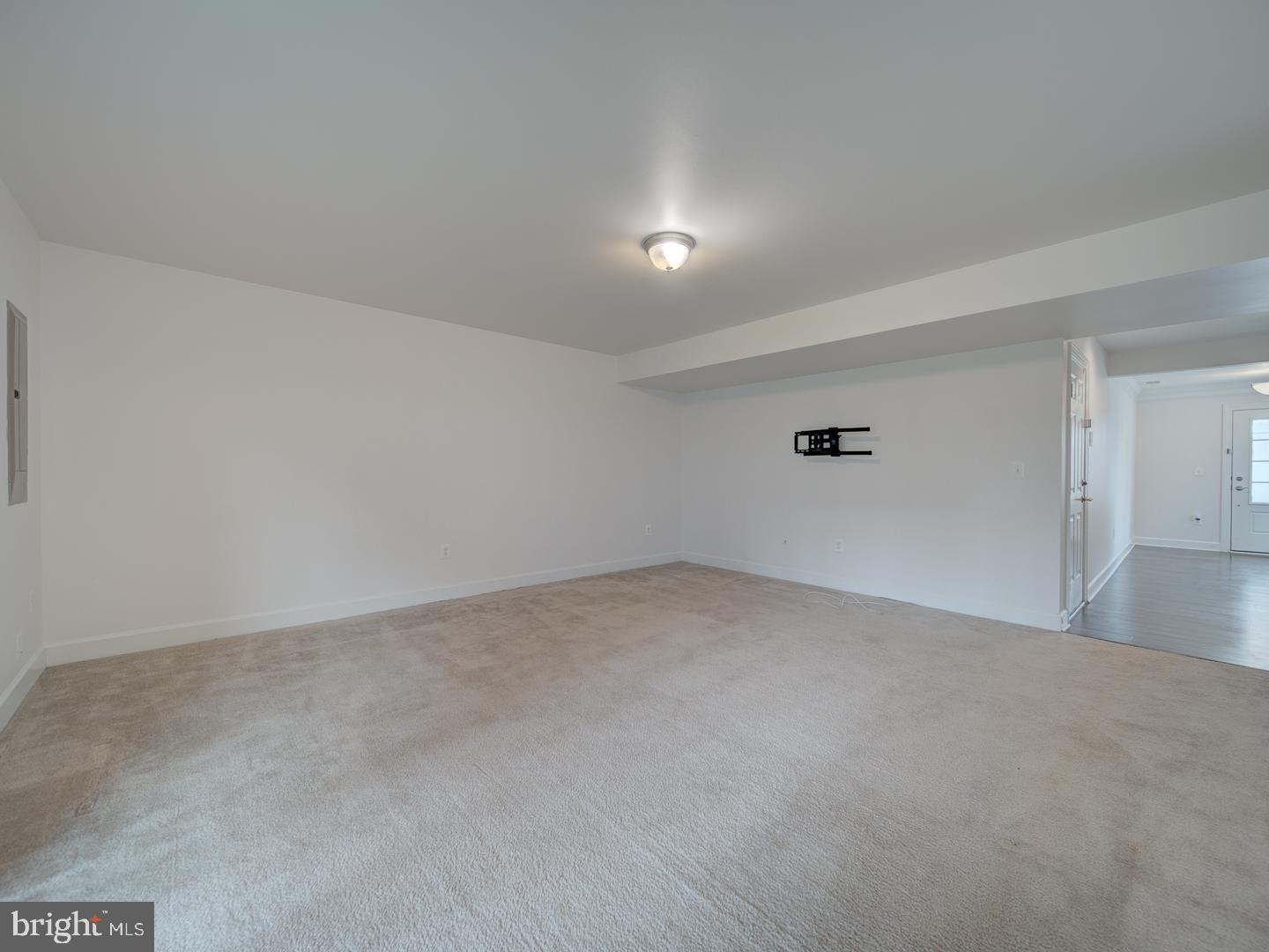 BRADLEY SQUARE - Residential