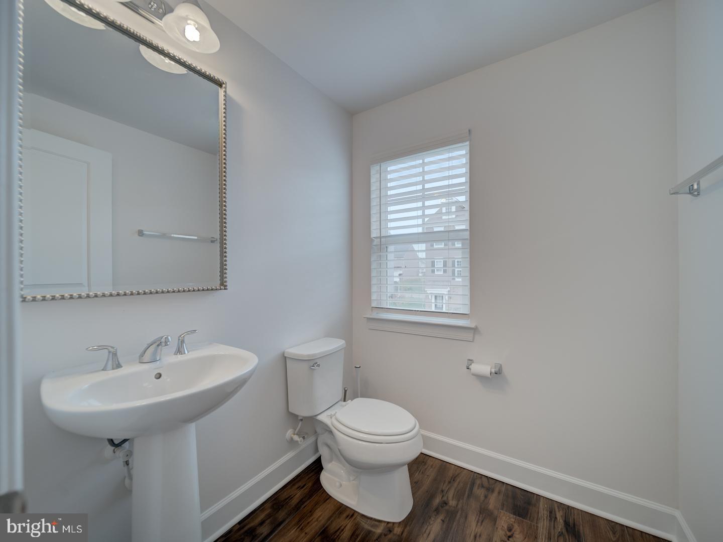 BRADLEY SQUARE - Residential