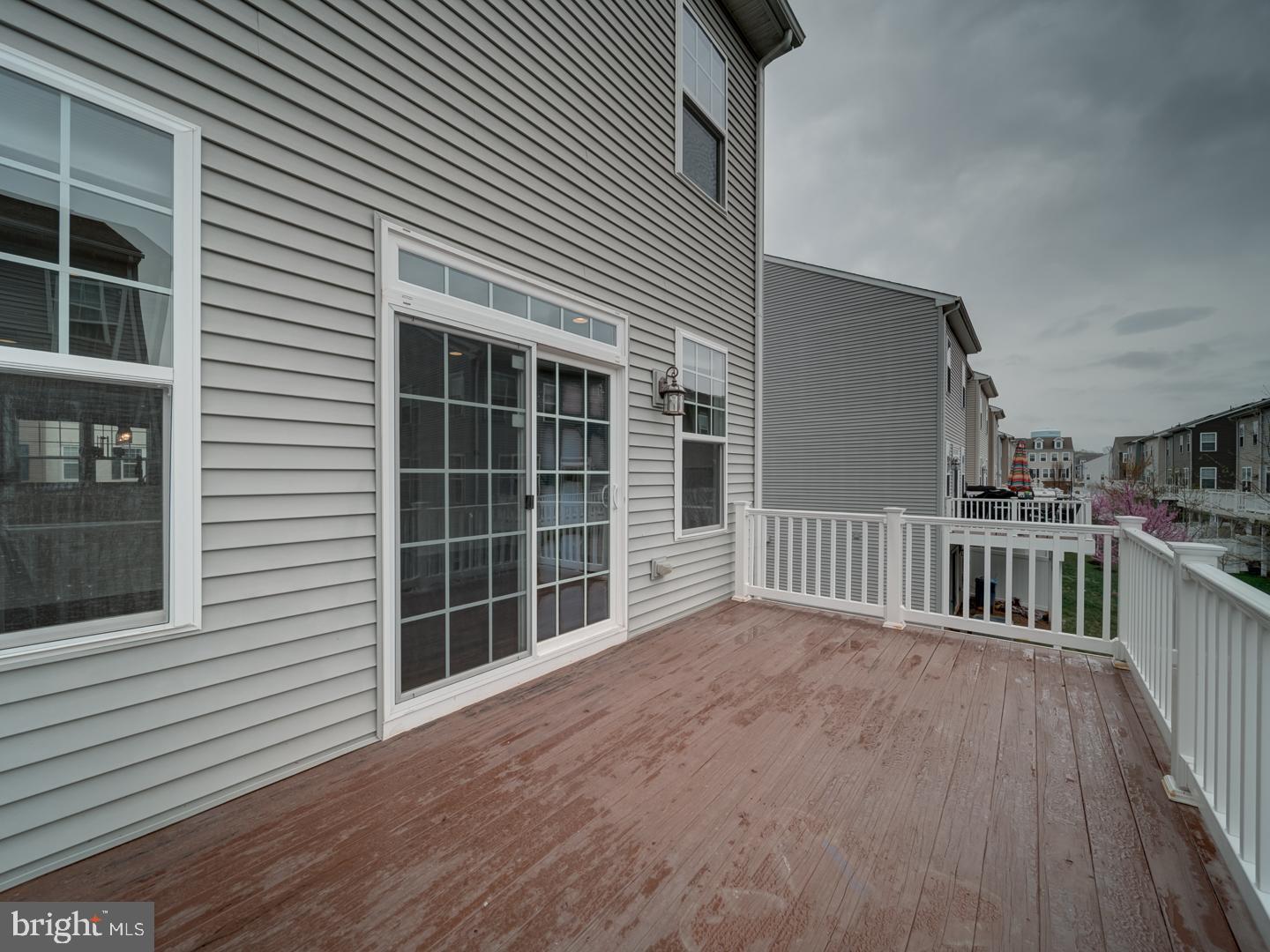 BRADLEY SQUARE - Residential