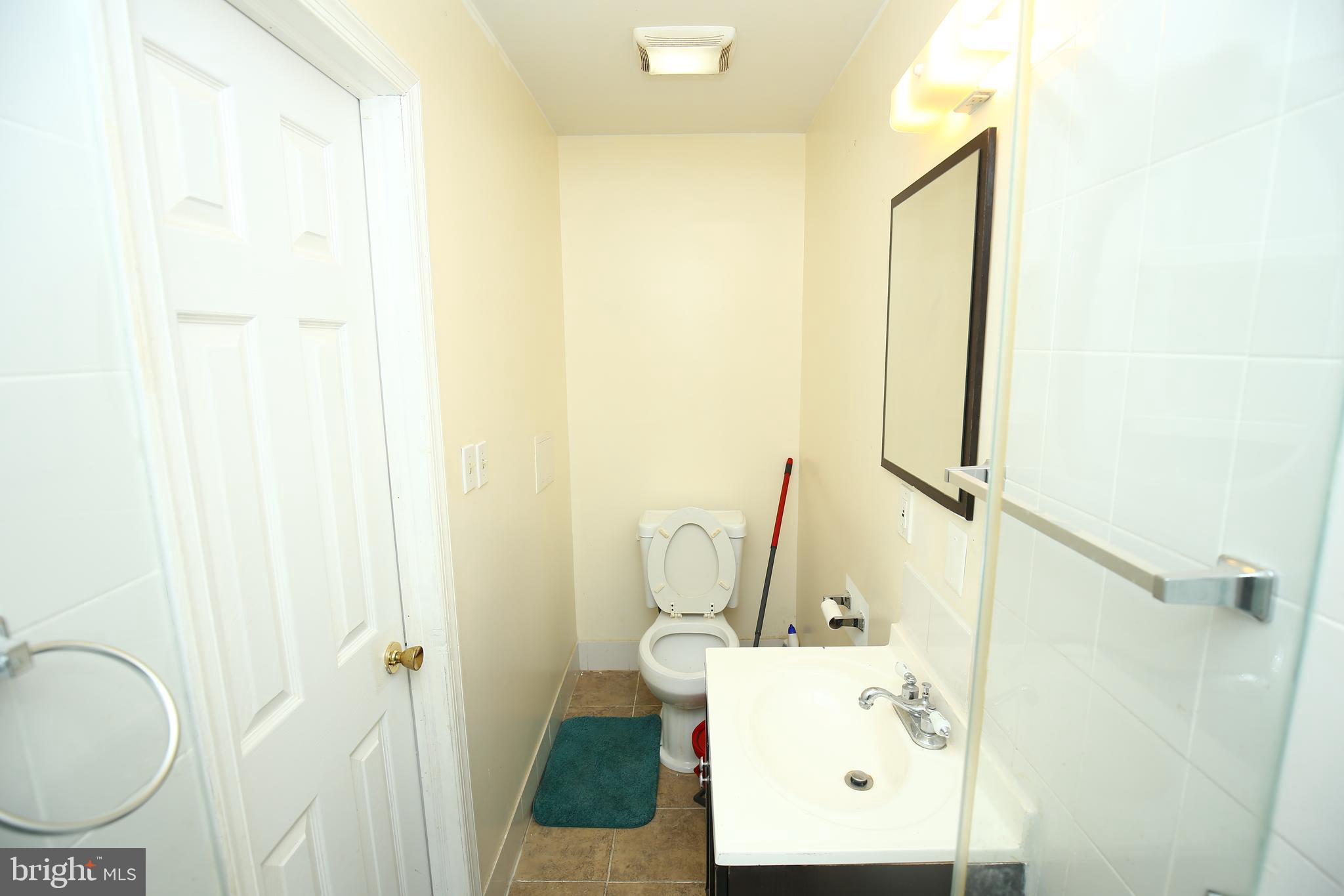 GLENMONT HEIGHTS - Residential Lease