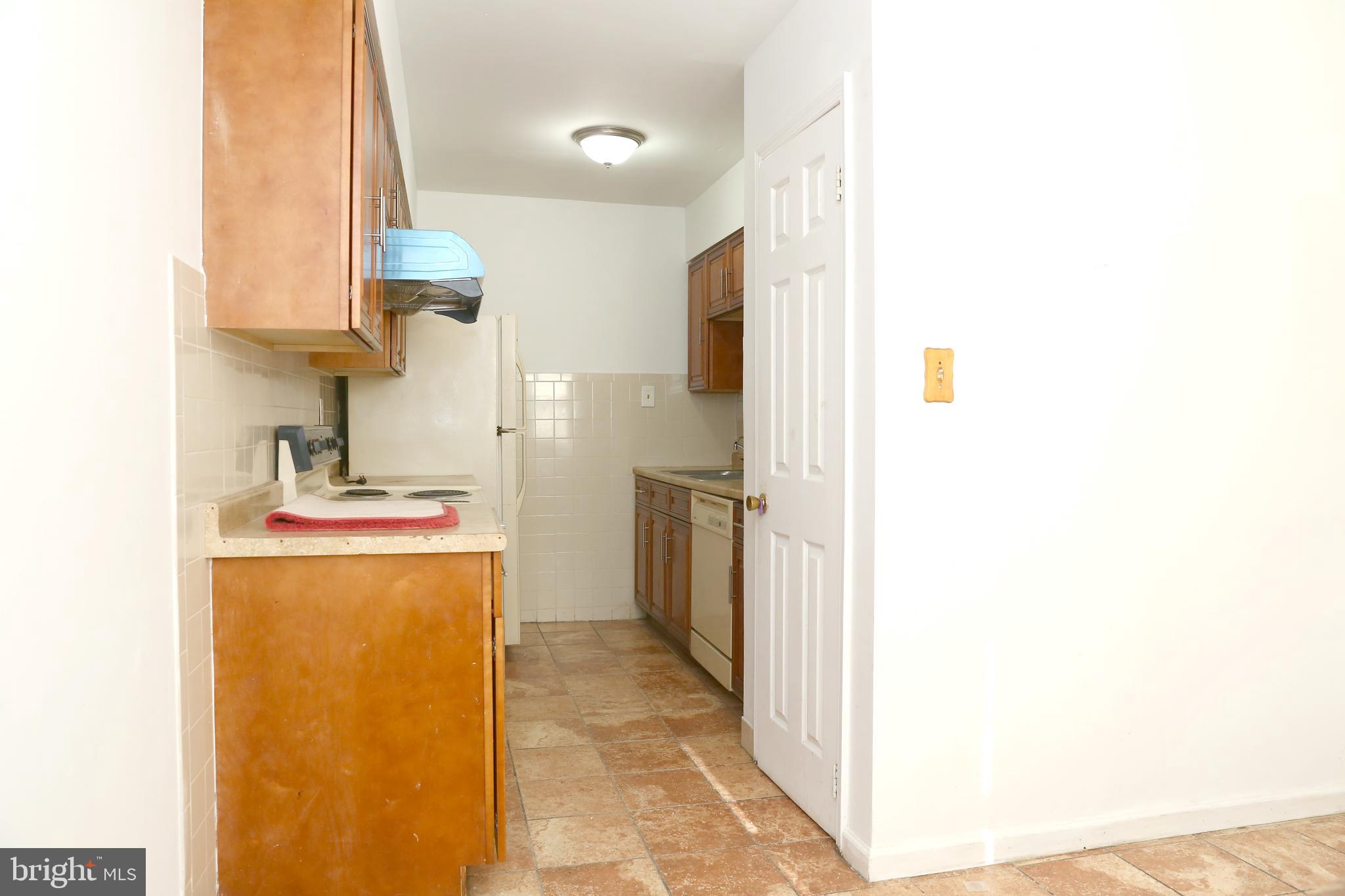 GLENMONT HEIGHTS - Residential Lease