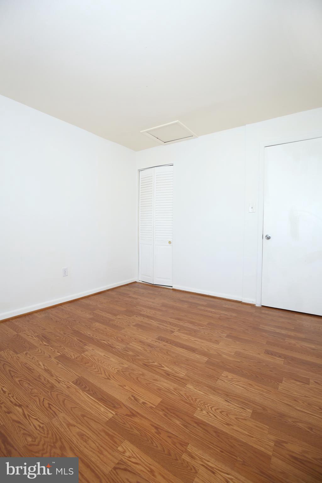 GLENMONT HEIGHTS - Residential Lease