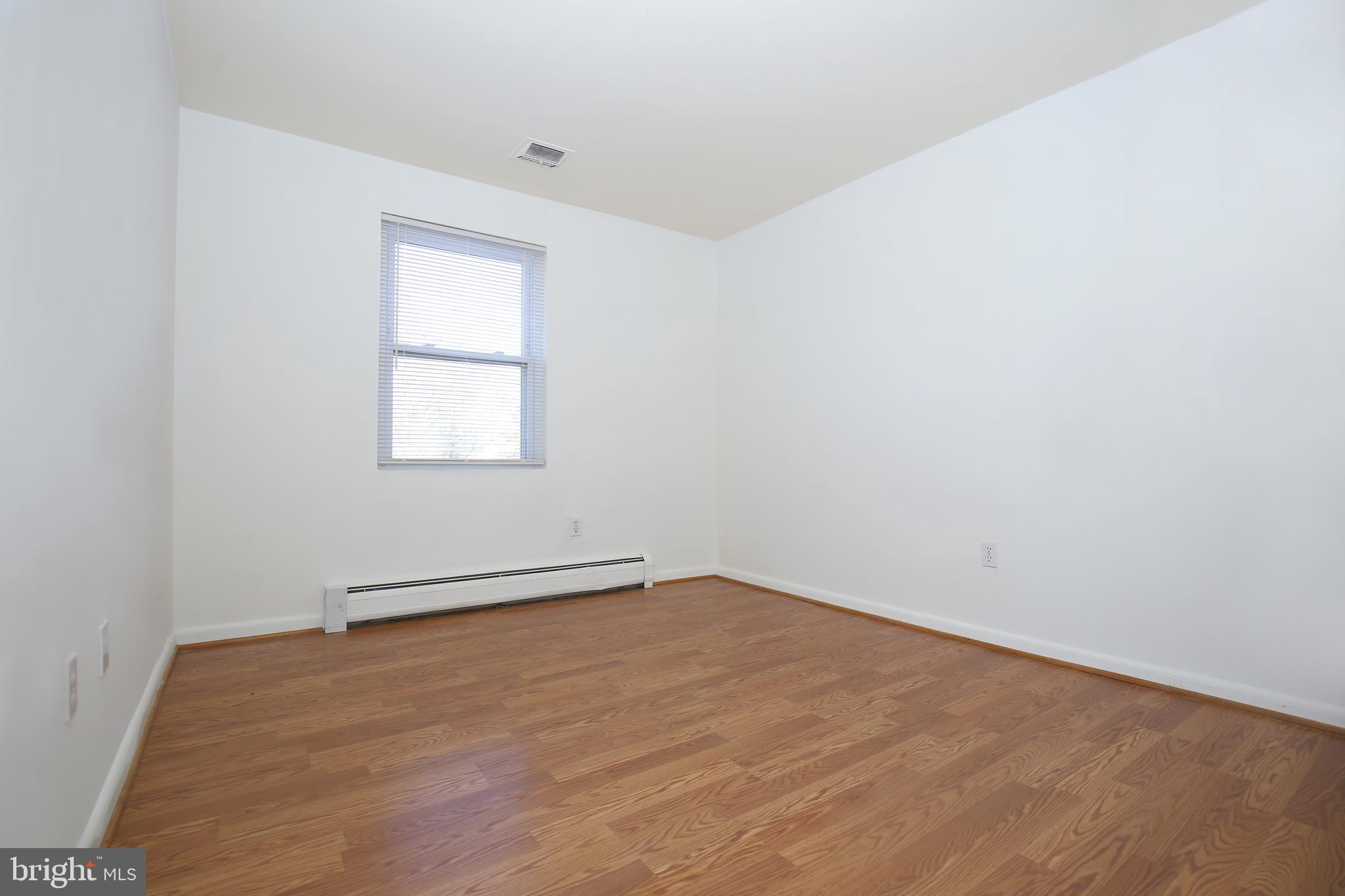 GLENMONT HEIGHTS - Residential Lease