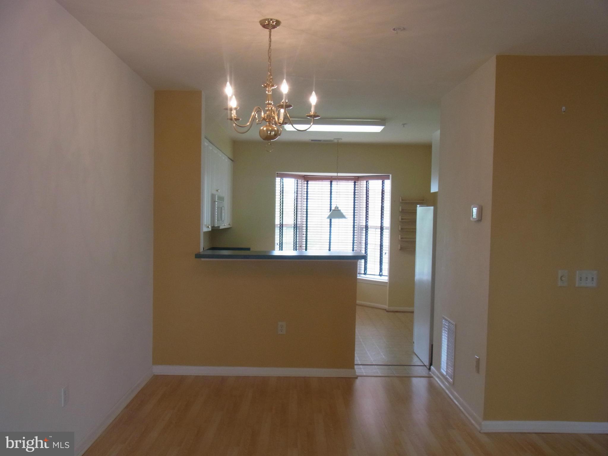 NANTUCKET MEWS @ CROFTON - Residential