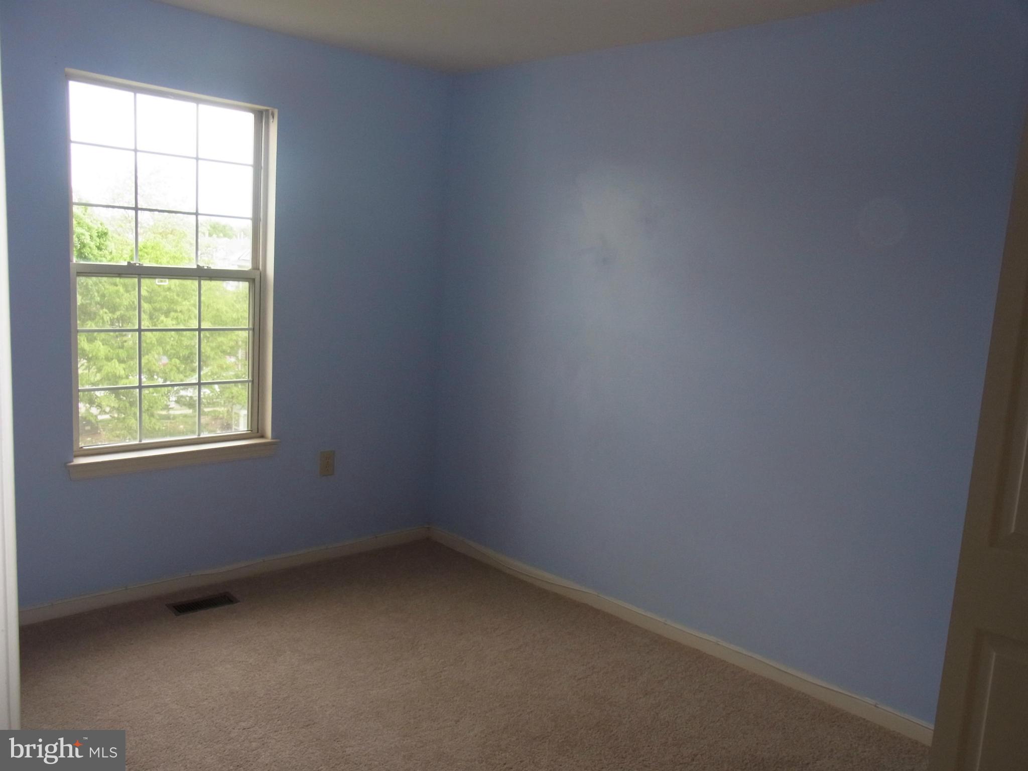 NANTUCKET MEWS @ CROFTON - Residential