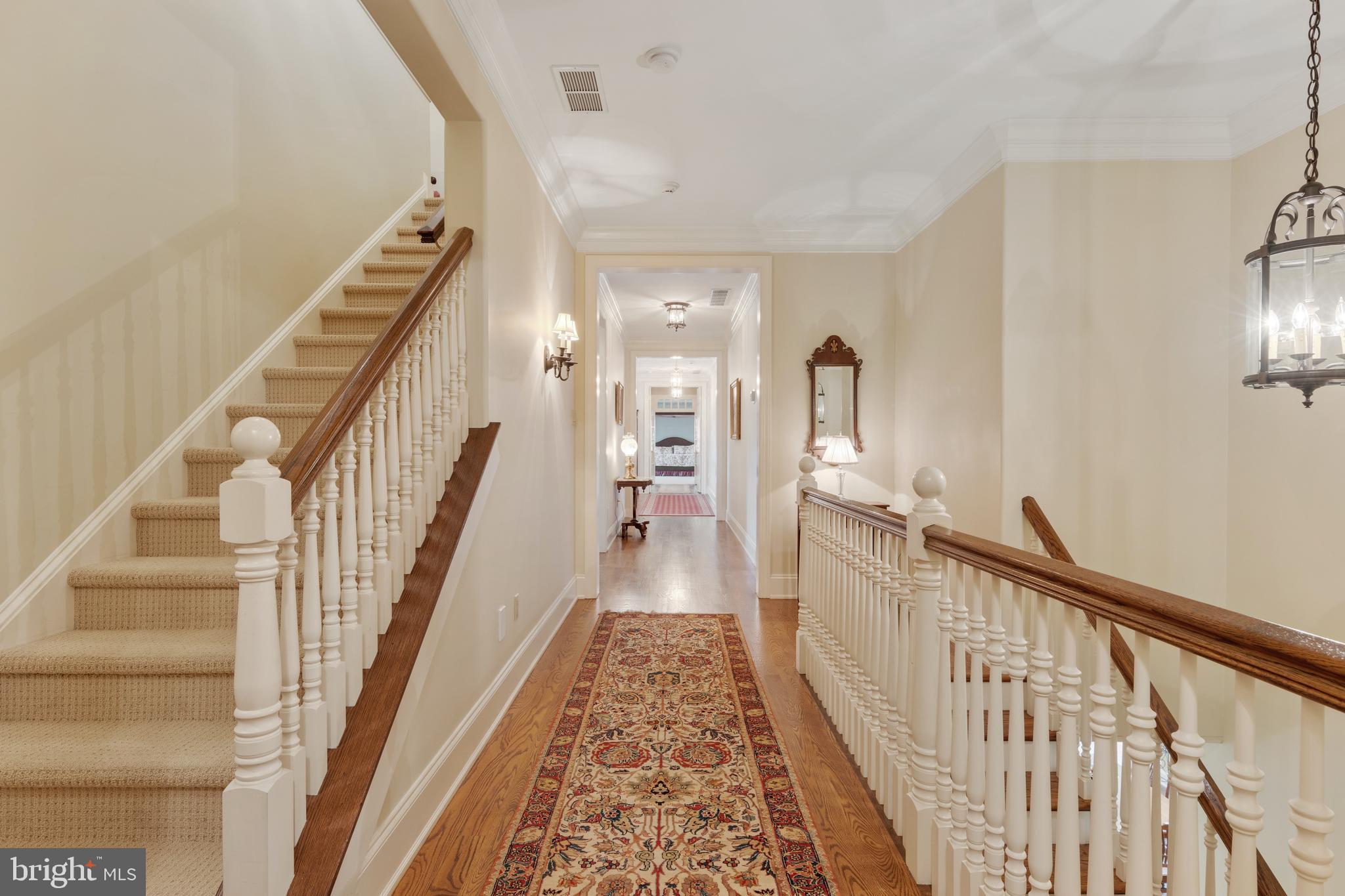 RADCLIFF MANOR - Residential