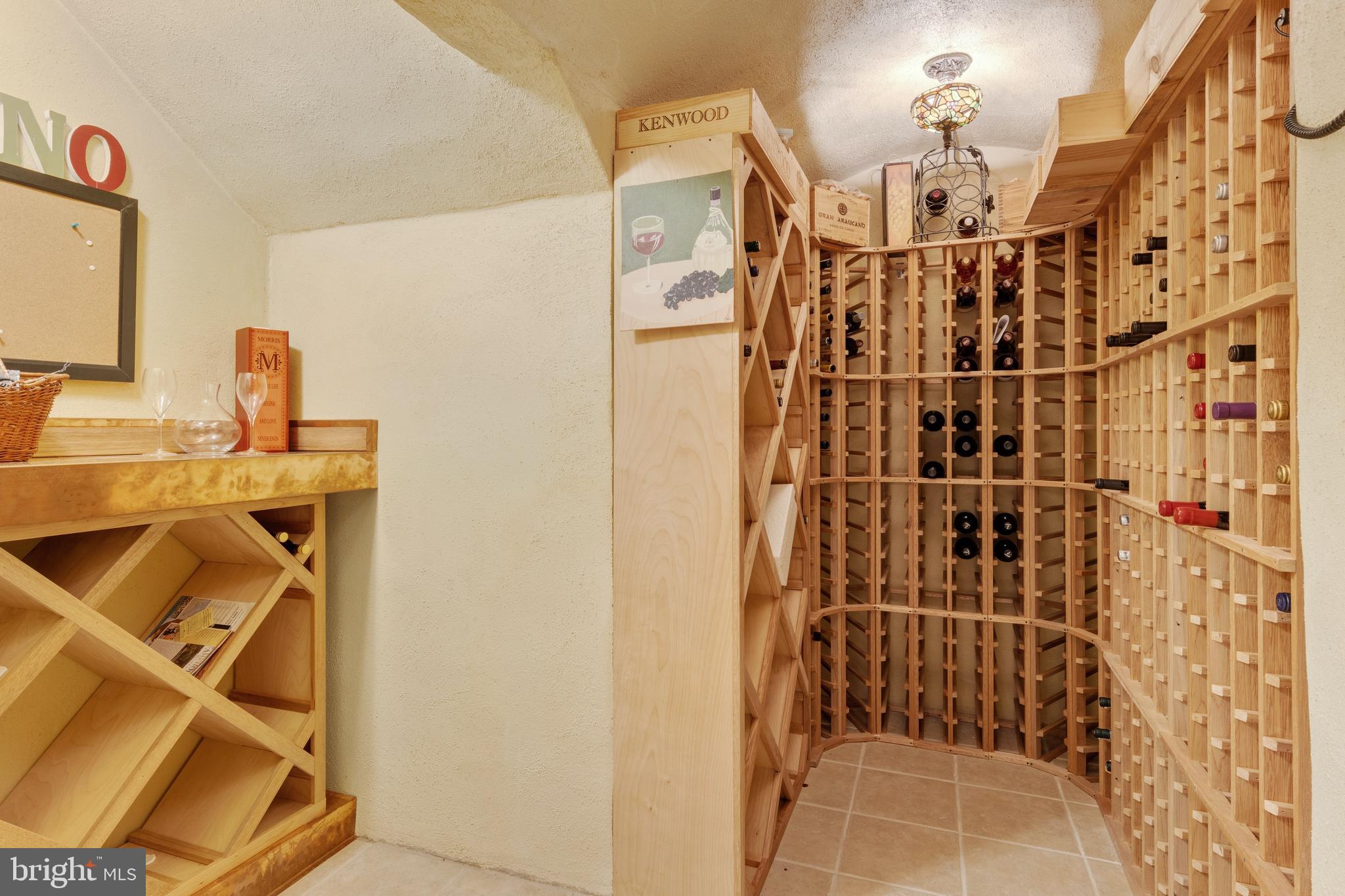 RADCLIFF MANOR - Residential