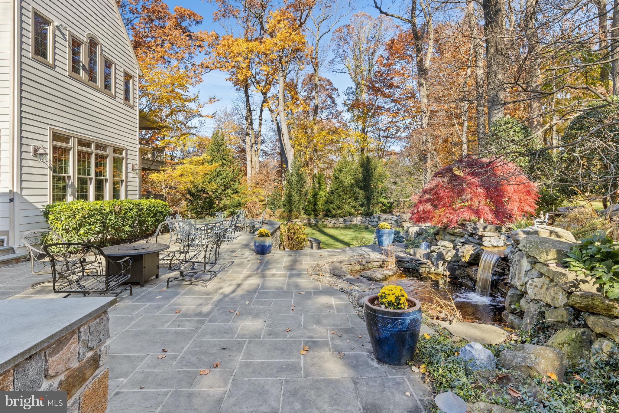 RADCLIFF MANOR - Residential