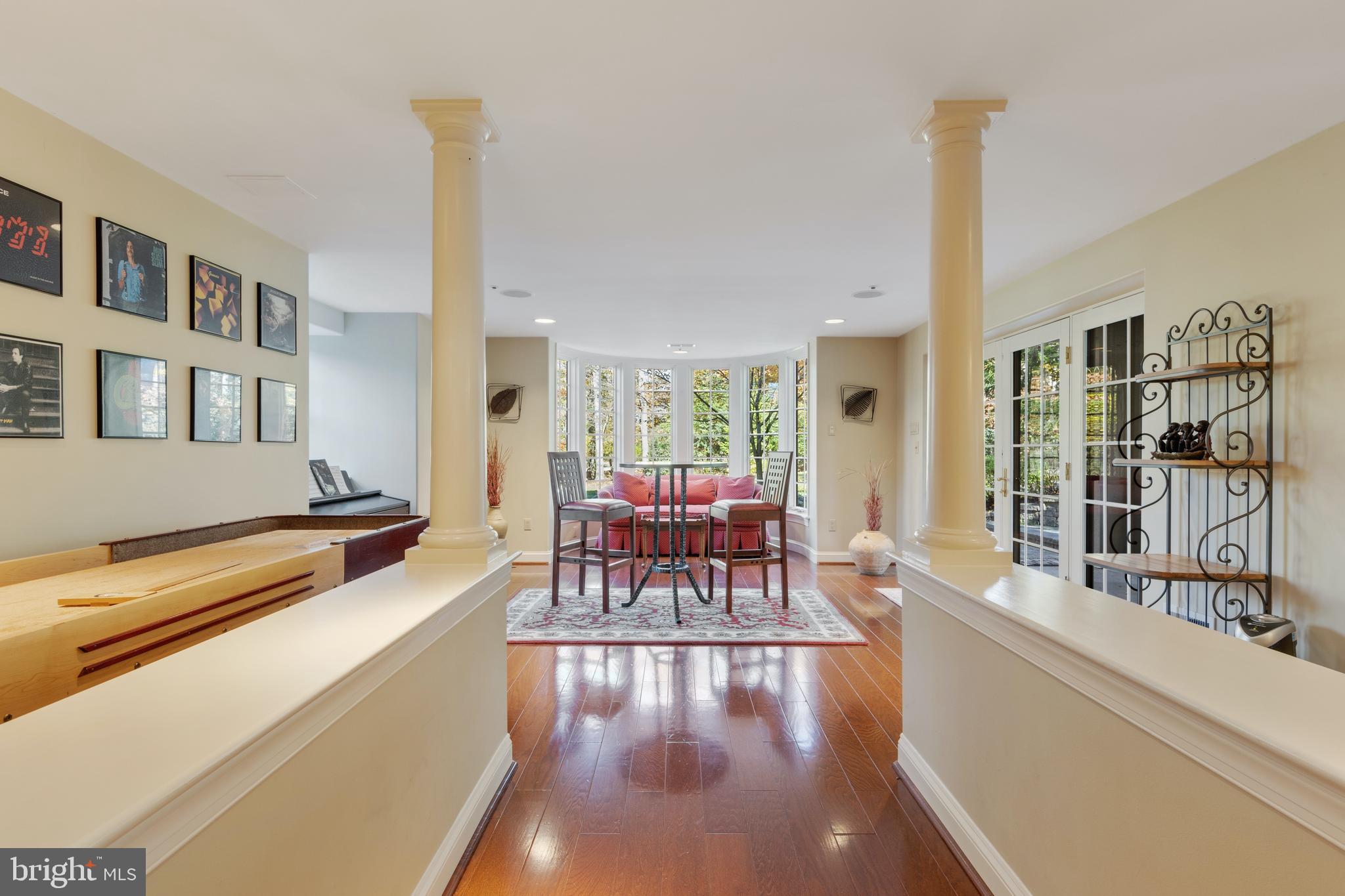 RADCLIFF MANOR - Residential