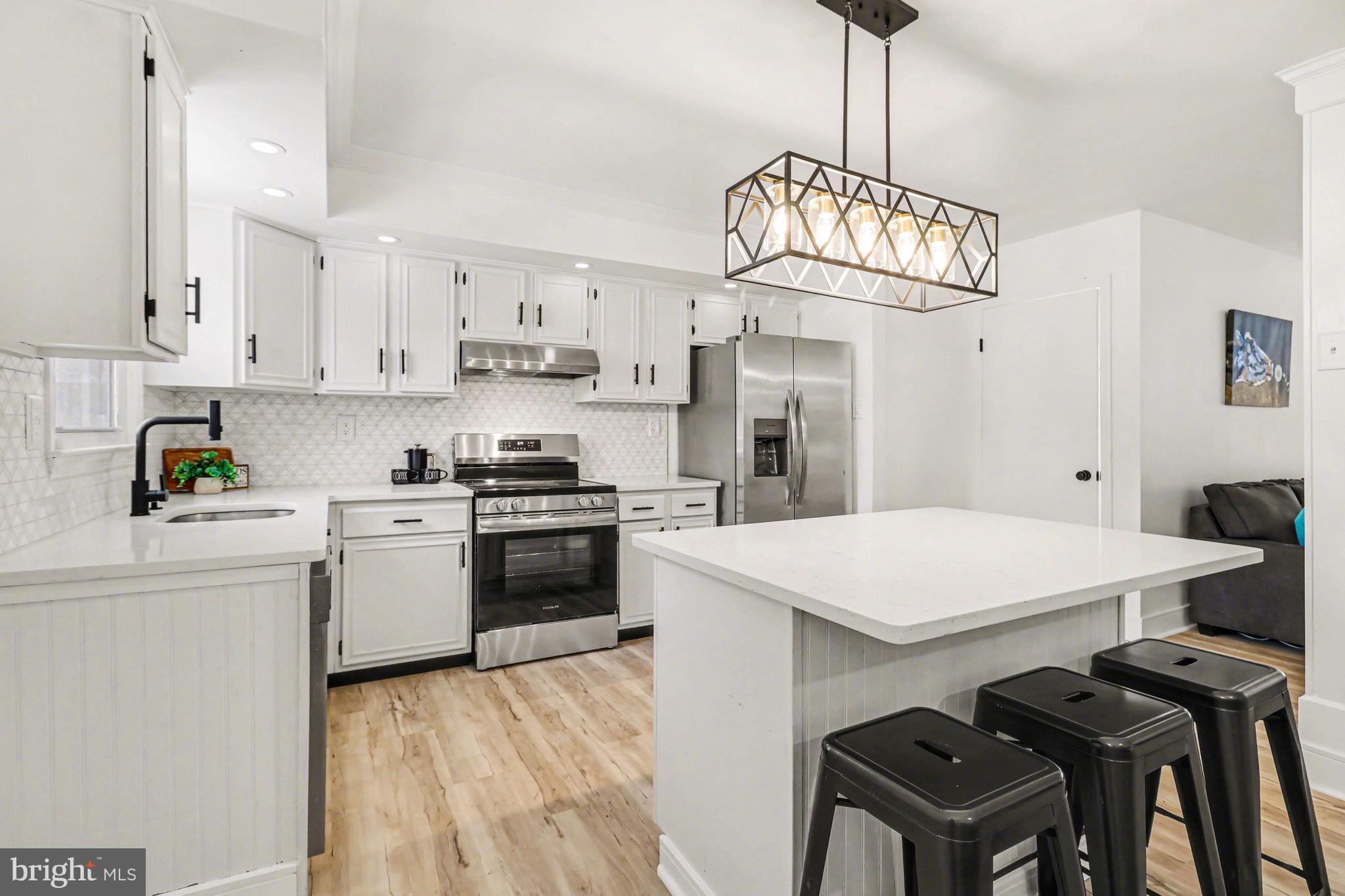 NESHAMINY FALLS - Residential