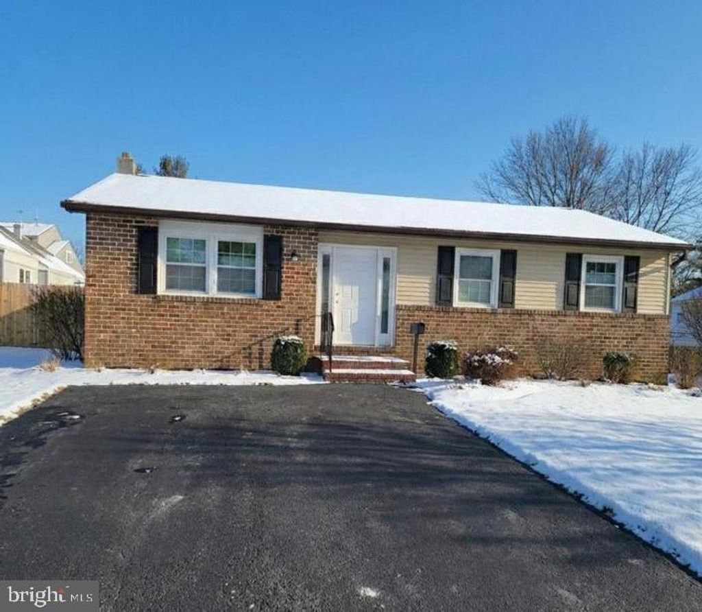 Photo of 1240 Falls Avenue, FEASTERVILLE TREVOSE, PA 19053 (MLS # PABU2113800)