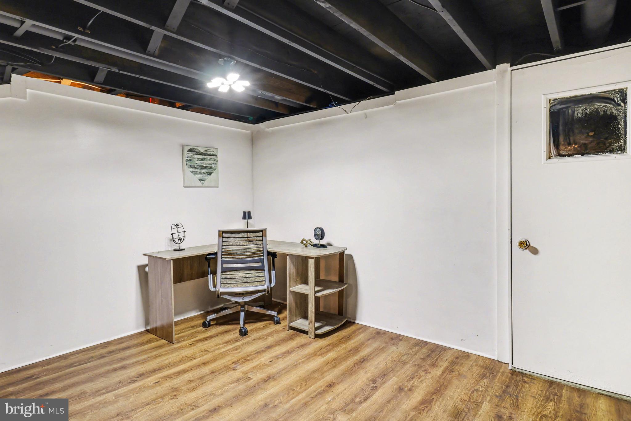 NESHAMINY FALLS - Residential