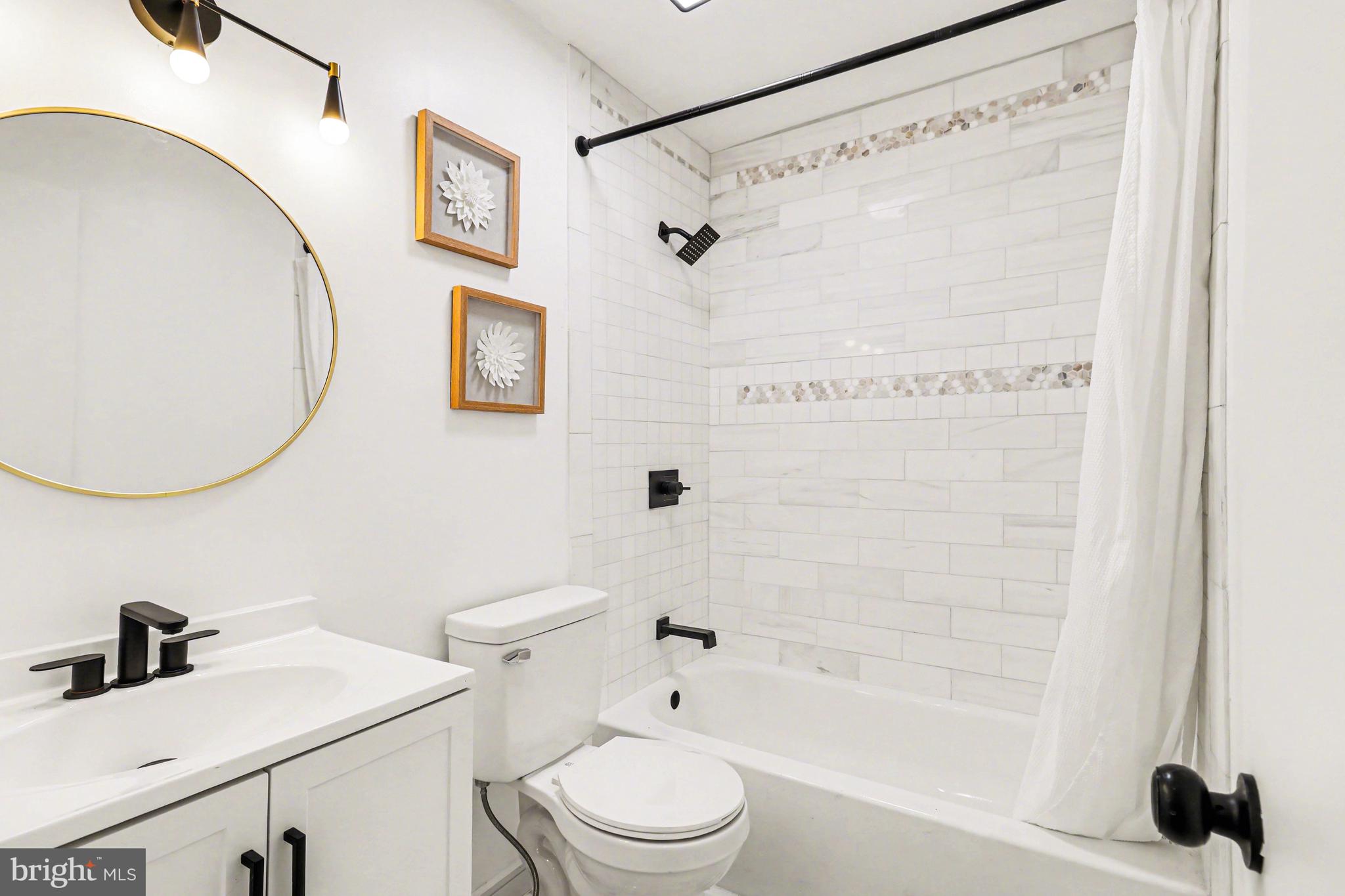 NESHAMINY FALLS - Residential