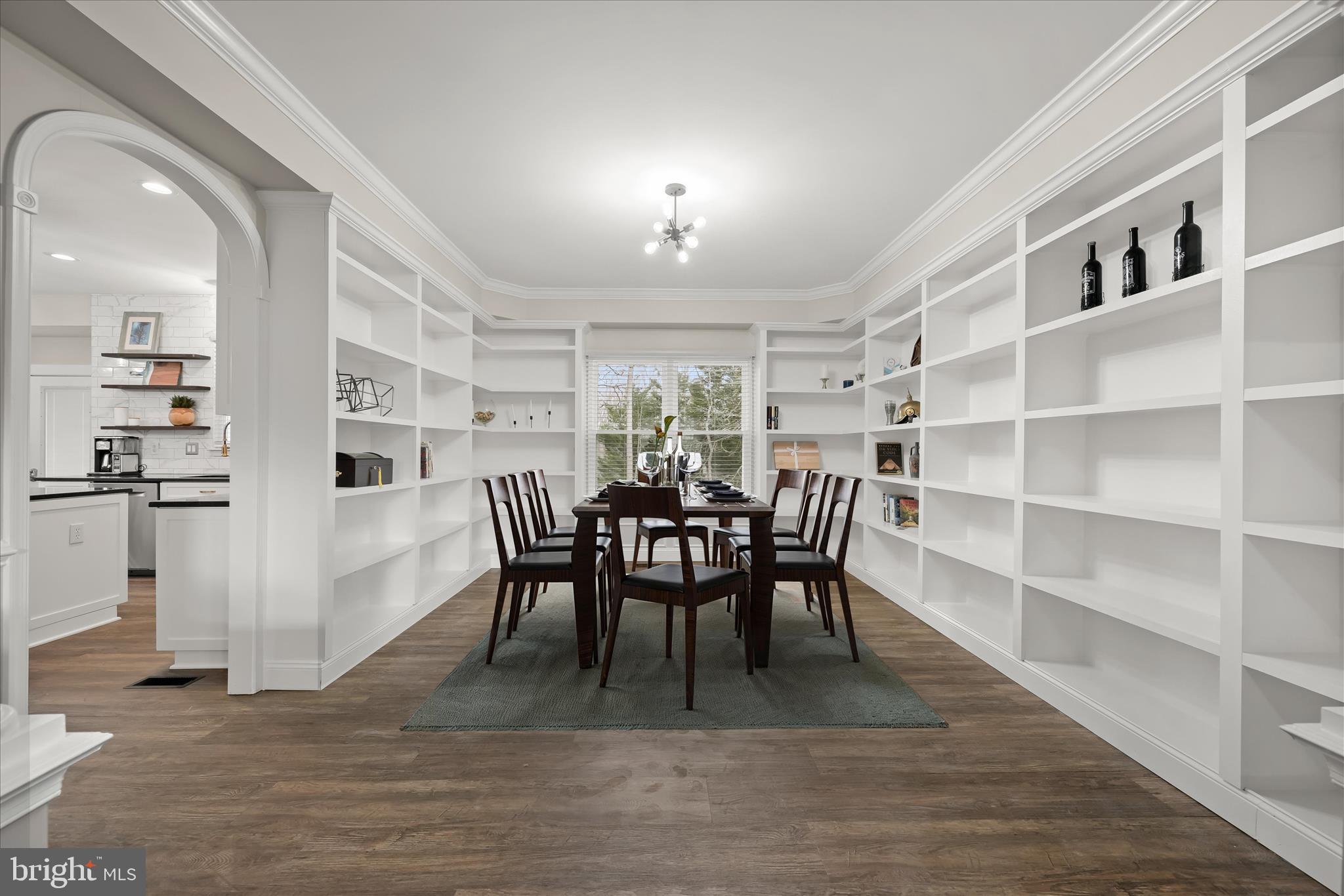 DISNEY ESTATES - Residential