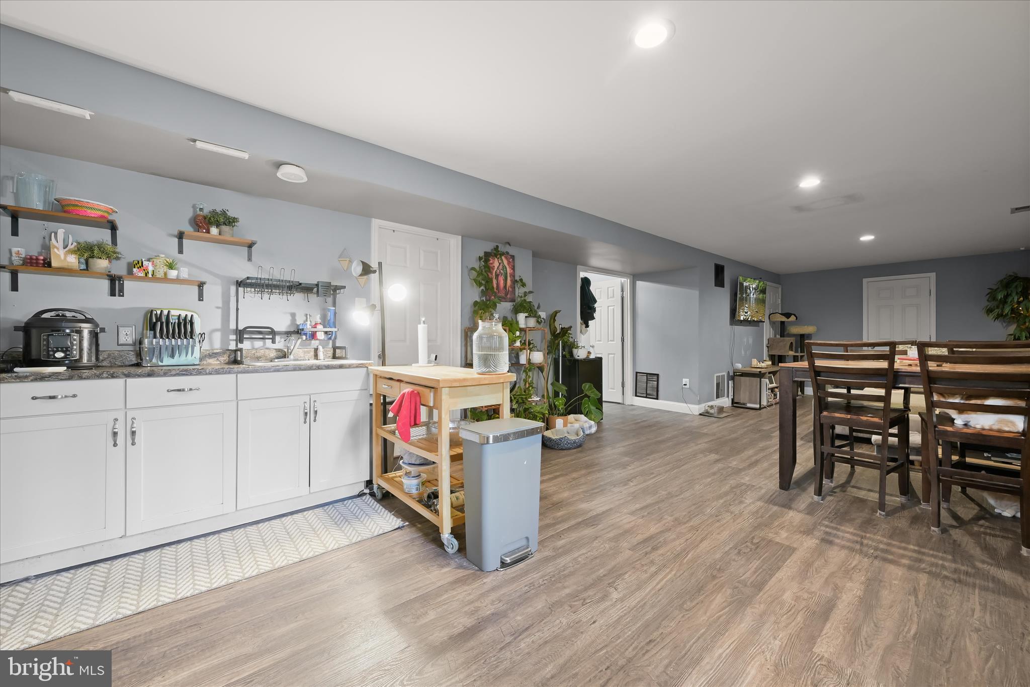 DISNEY ESTATES - Residential