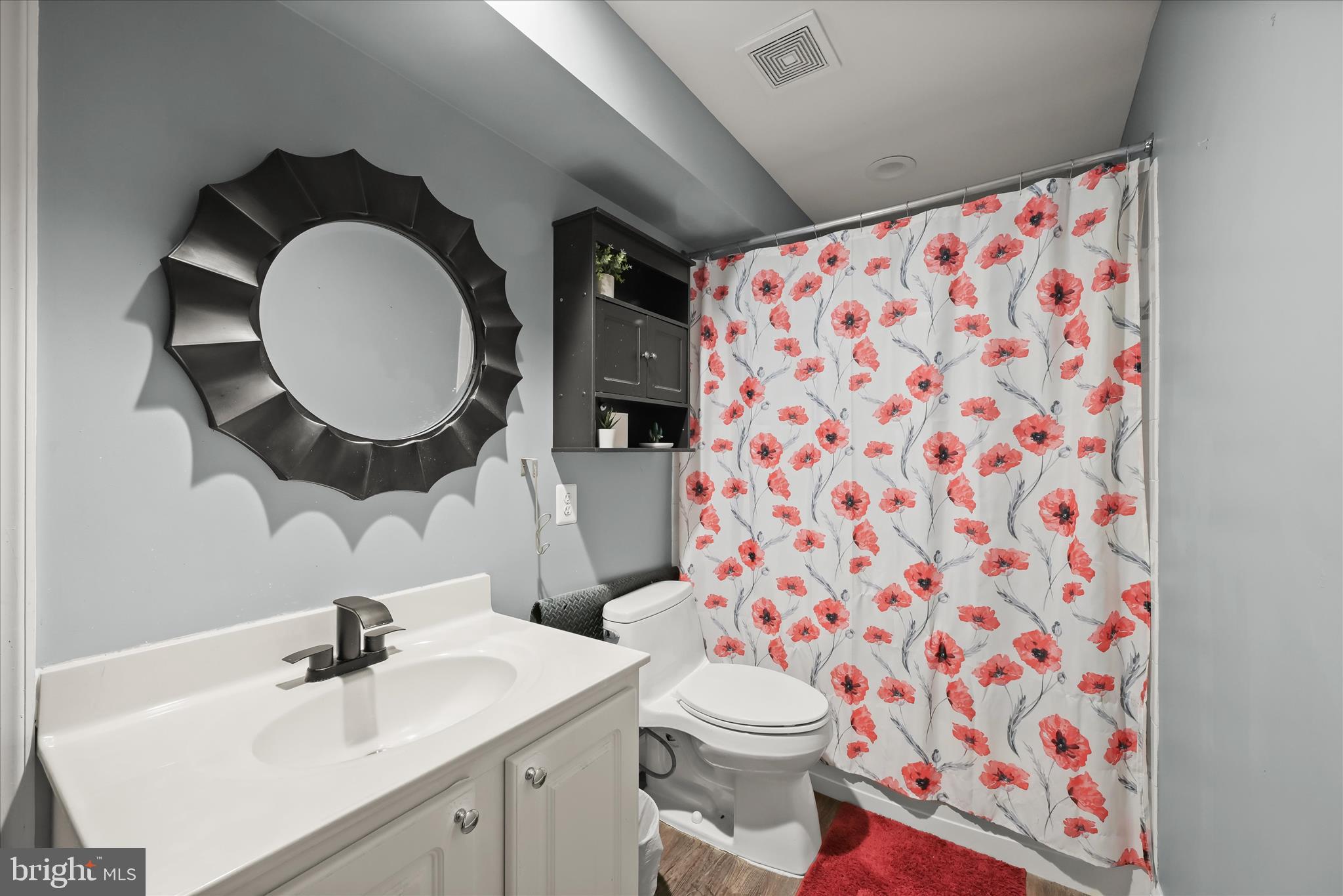 DISNEY ESTATES - Residential