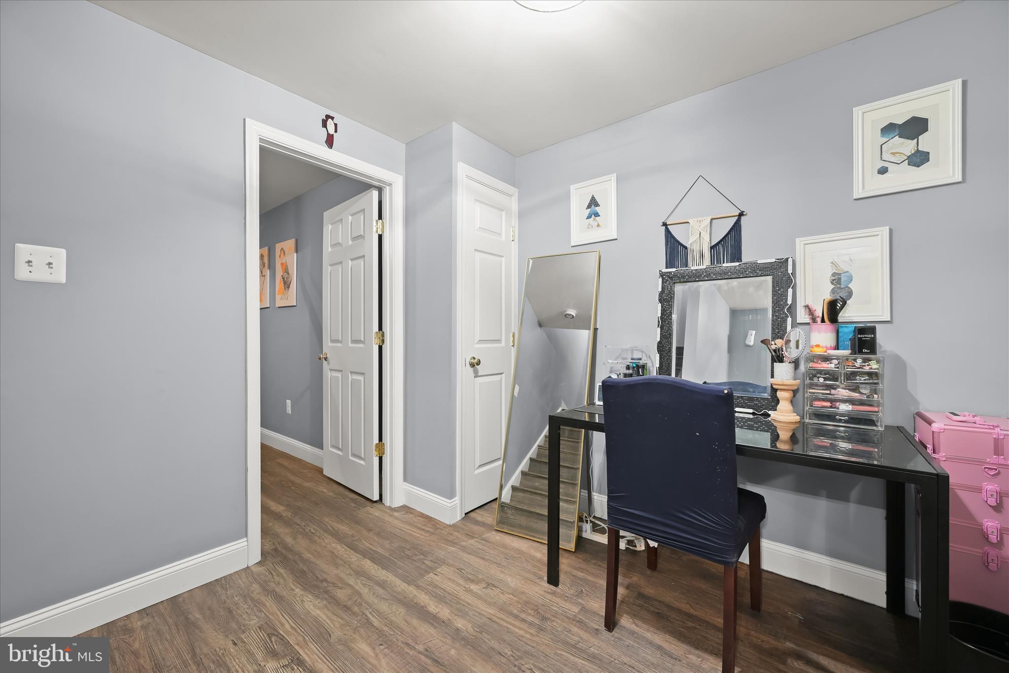 DISNEY ESTATES - Residential