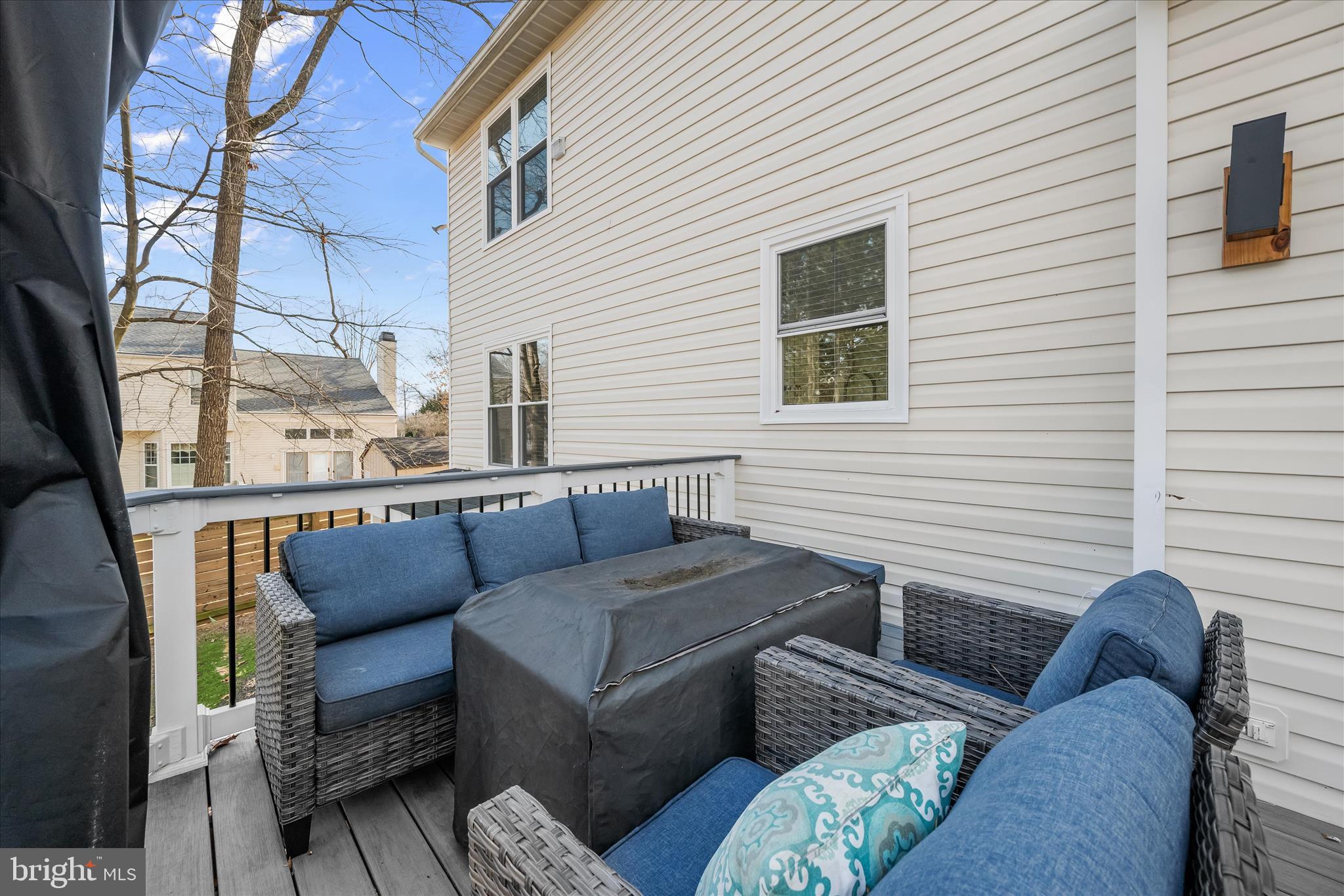 DISNEY ESTATES - Residential