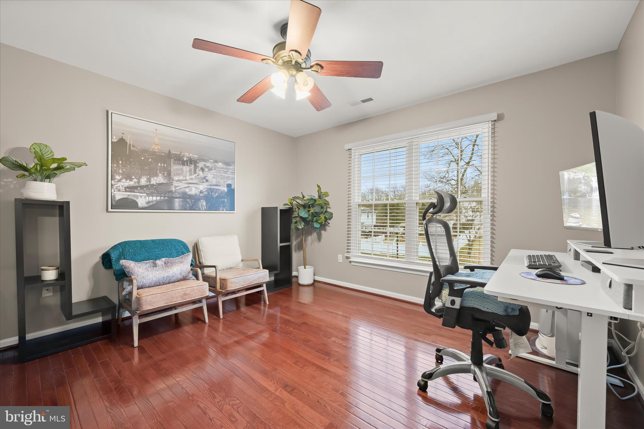 DISNEY ESTATES - Residential