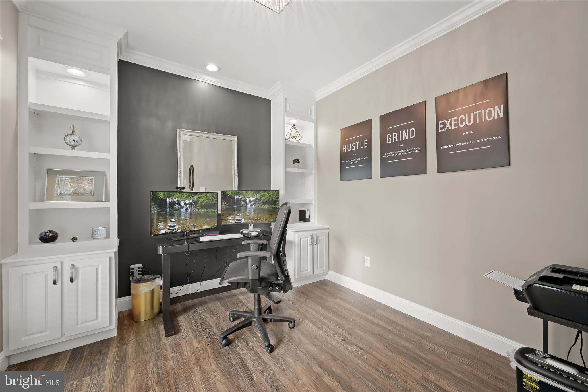 DISNEY ESTATES - Residential