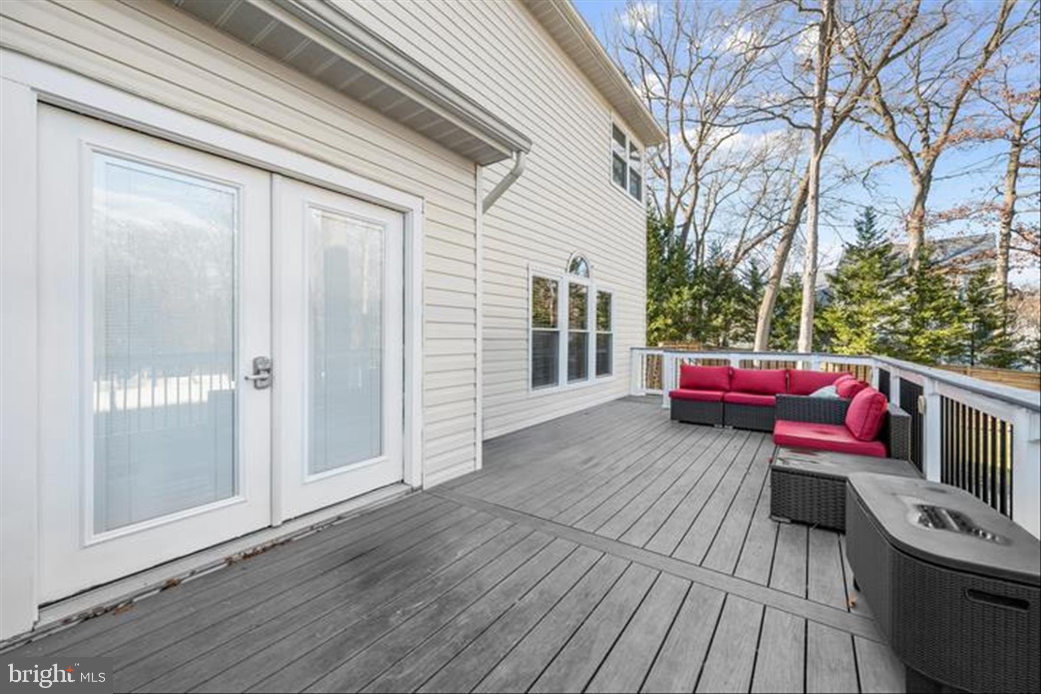 DISNEY ESTATES - Residential