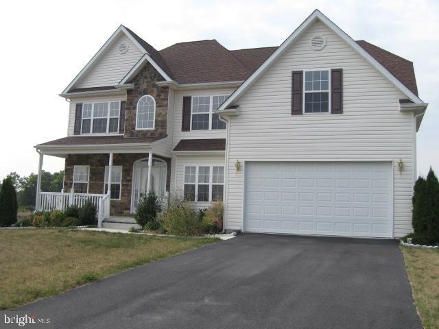 APPLE KNOLLS - Residential Lease