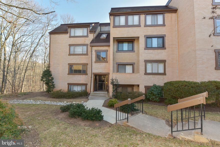 Back on after full Renovation! Gorgeous, Fully Renovated Condo.  End Unit on second floor, overlooks trees on 2 sides.  Master with walk-in closet.  Granite counter-tops, herringbone backsplash, brand-new kitchen appliances!  Washer/Dryer in unit.  Close to Metro, Pools, and Reston Ammenities.  Covered Parking!  Water, Gas, Electric included in condo fee. Docs: Lead, Res. Disc. & Upgrade list.