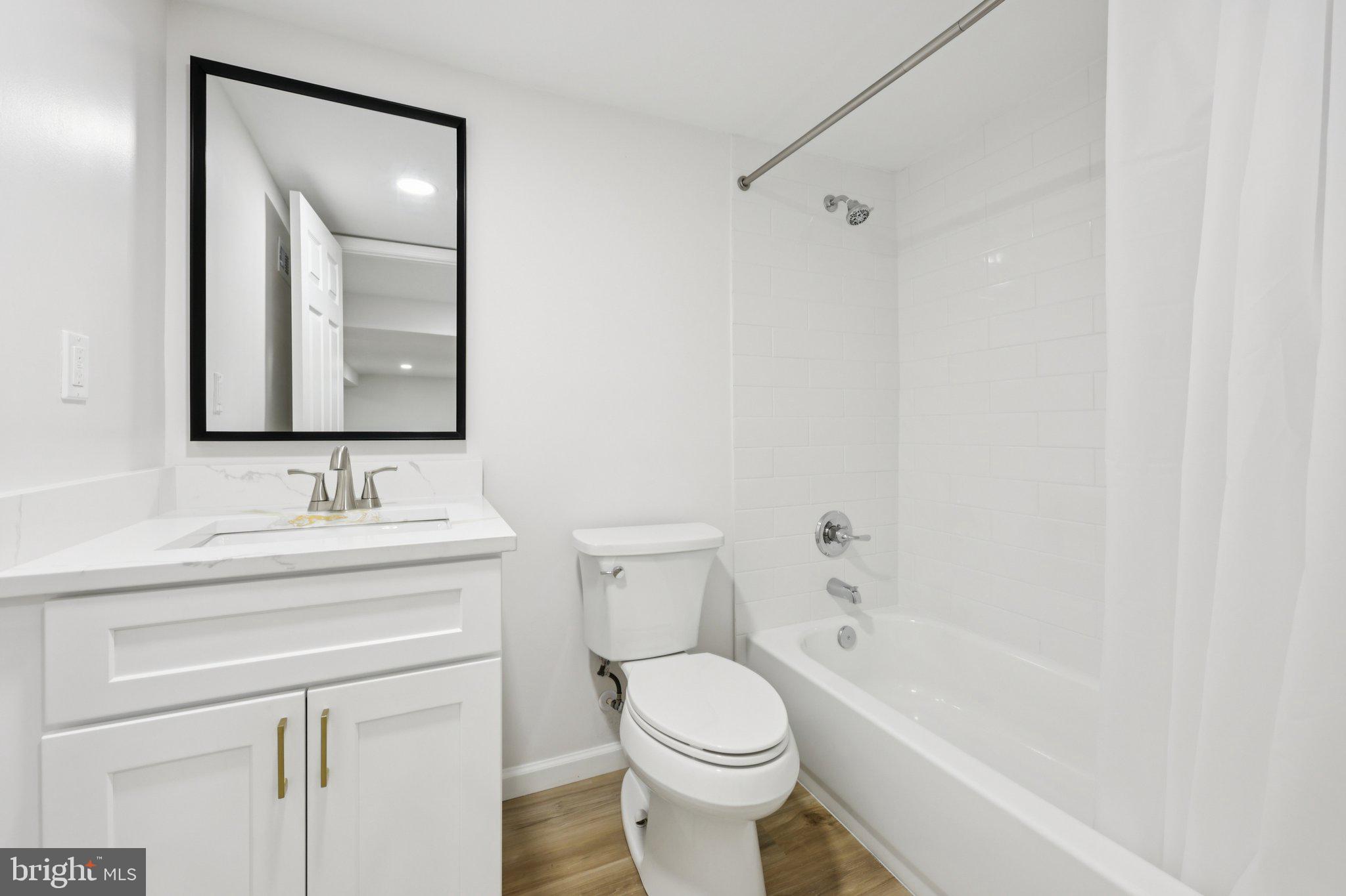 BIRCHWOOD CITY - Residential