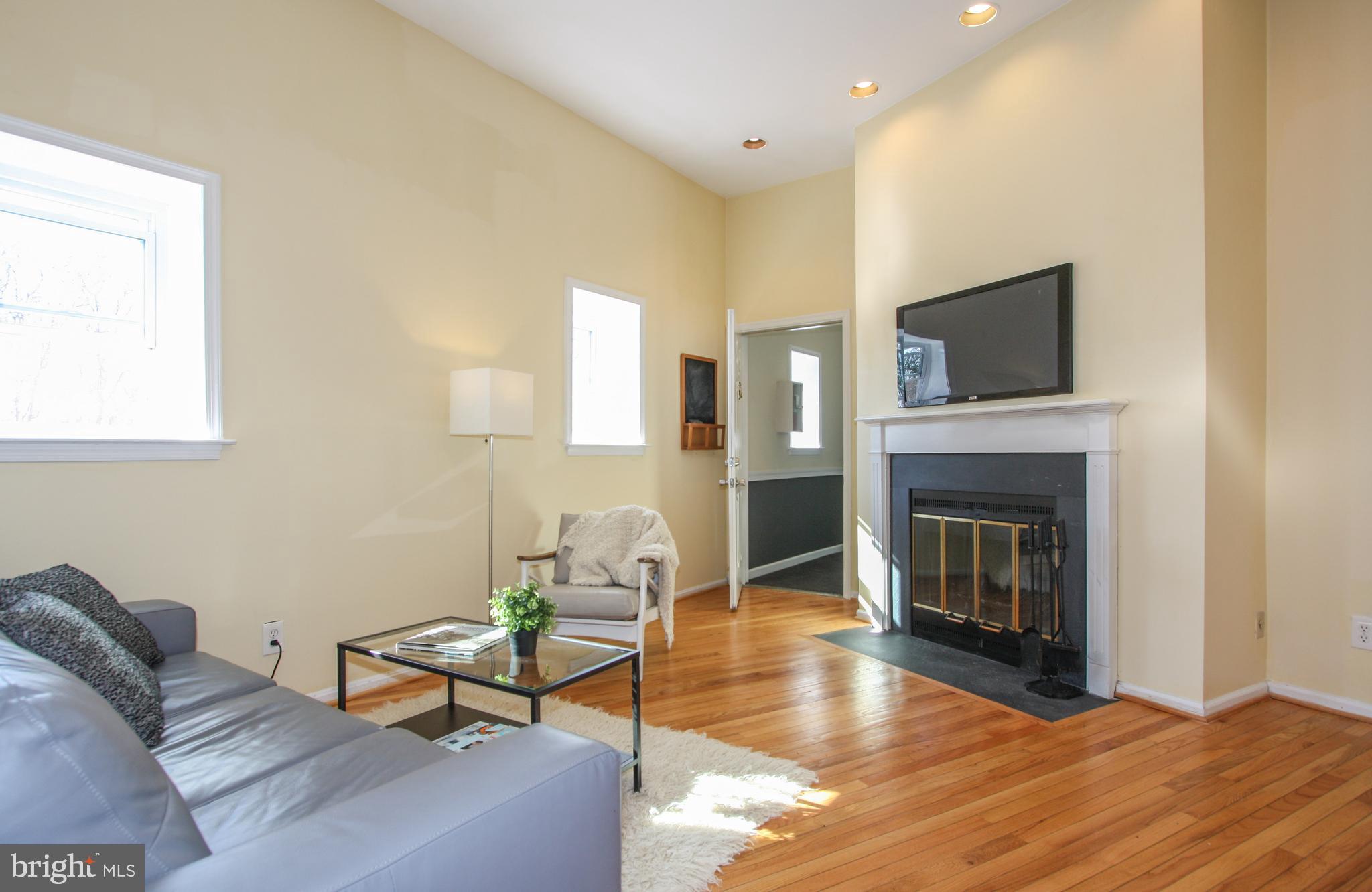 1434 POTOMAC AVENUE SE 5