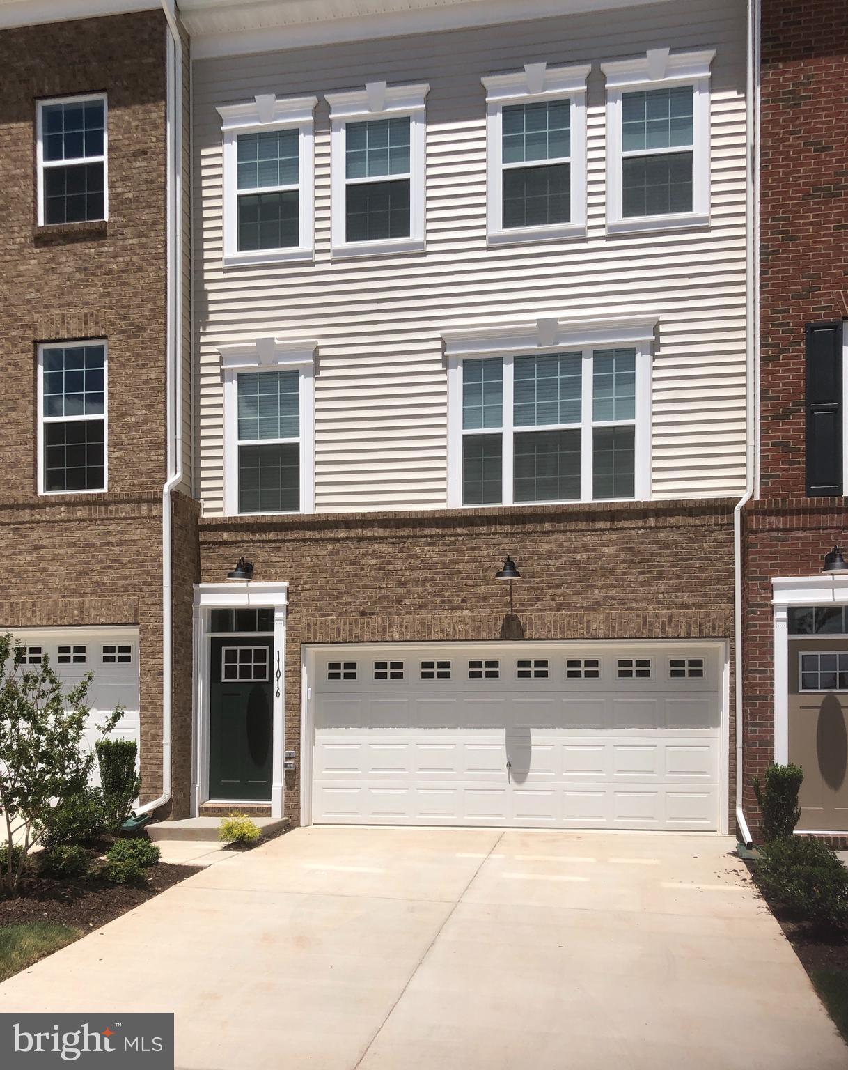 BLACKBURN - Residential Lease