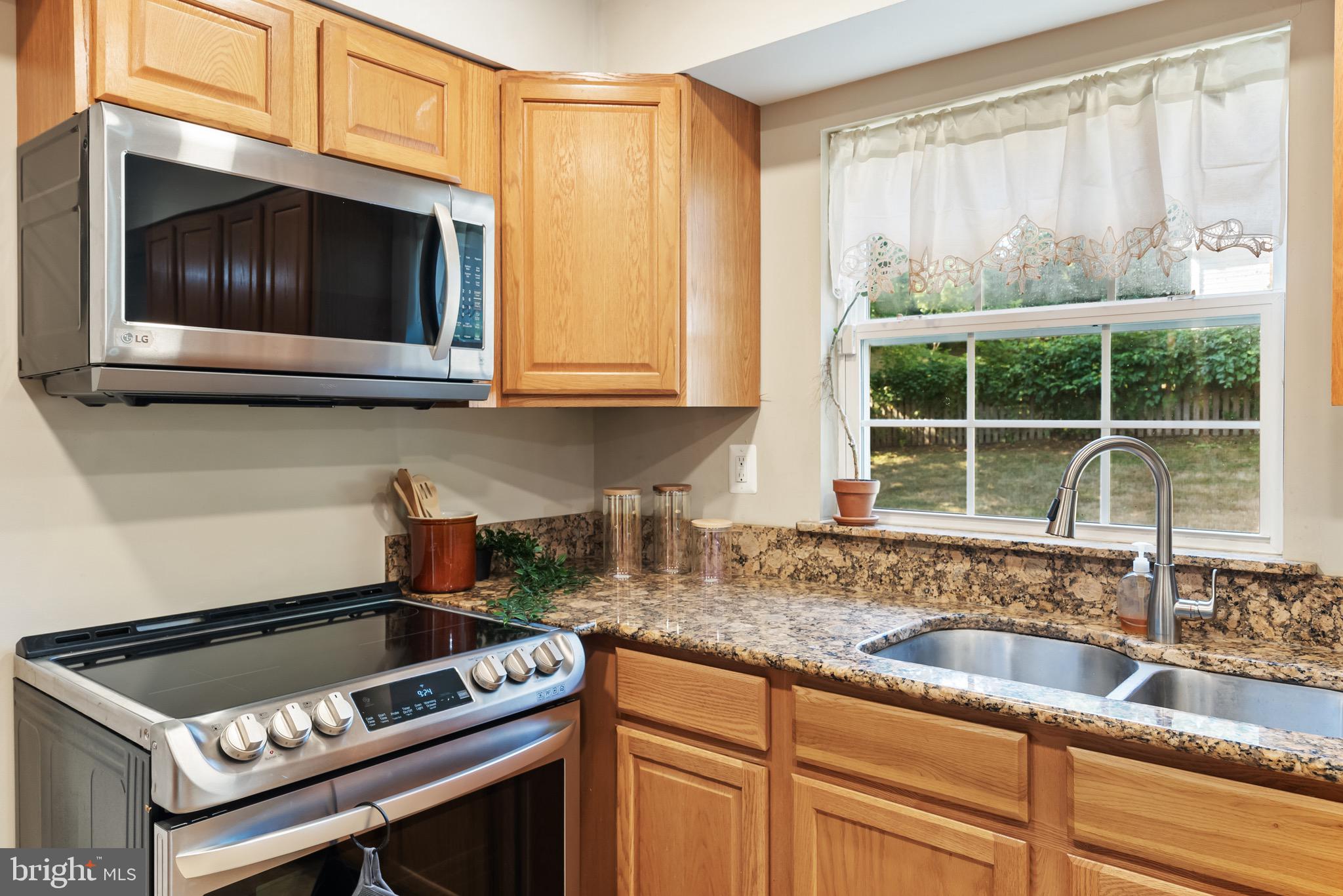 POINTER RIDGE AT COLLINGTON - Residential