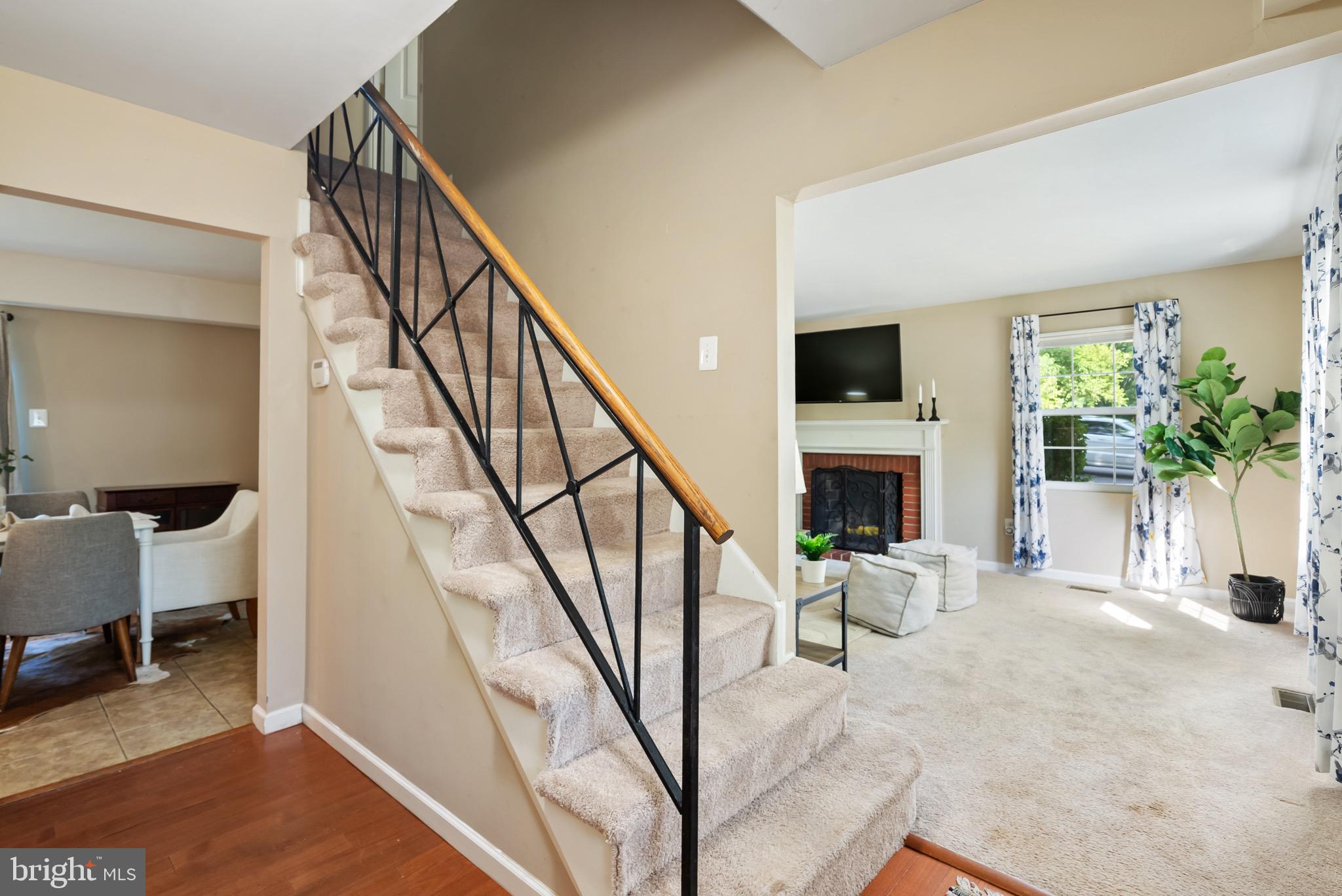 POINTER RIDGE AT COLLINGTON - Residential