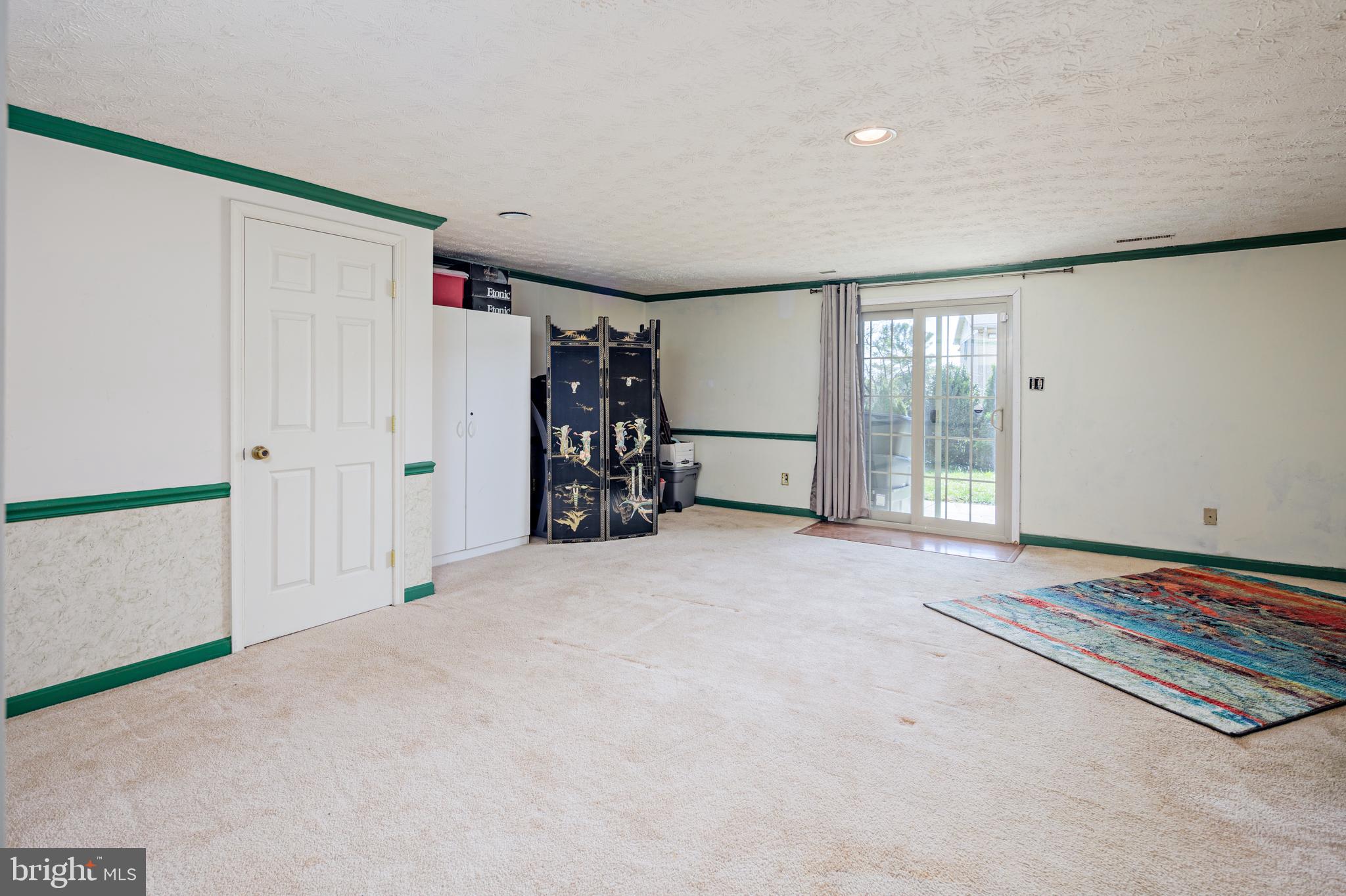 CARRIAGE WALK - Residential