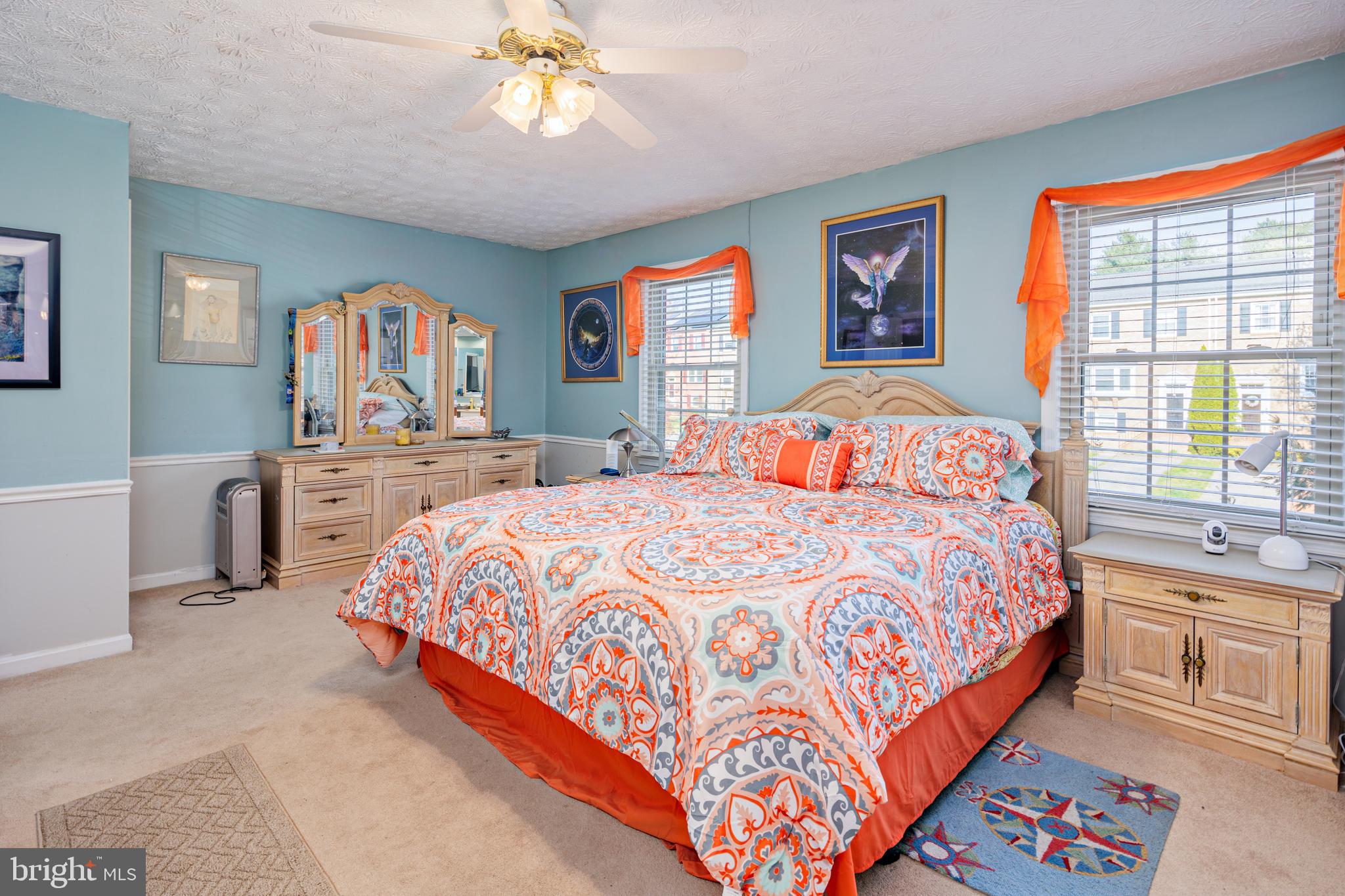 CARRIAGE WALK - Residential