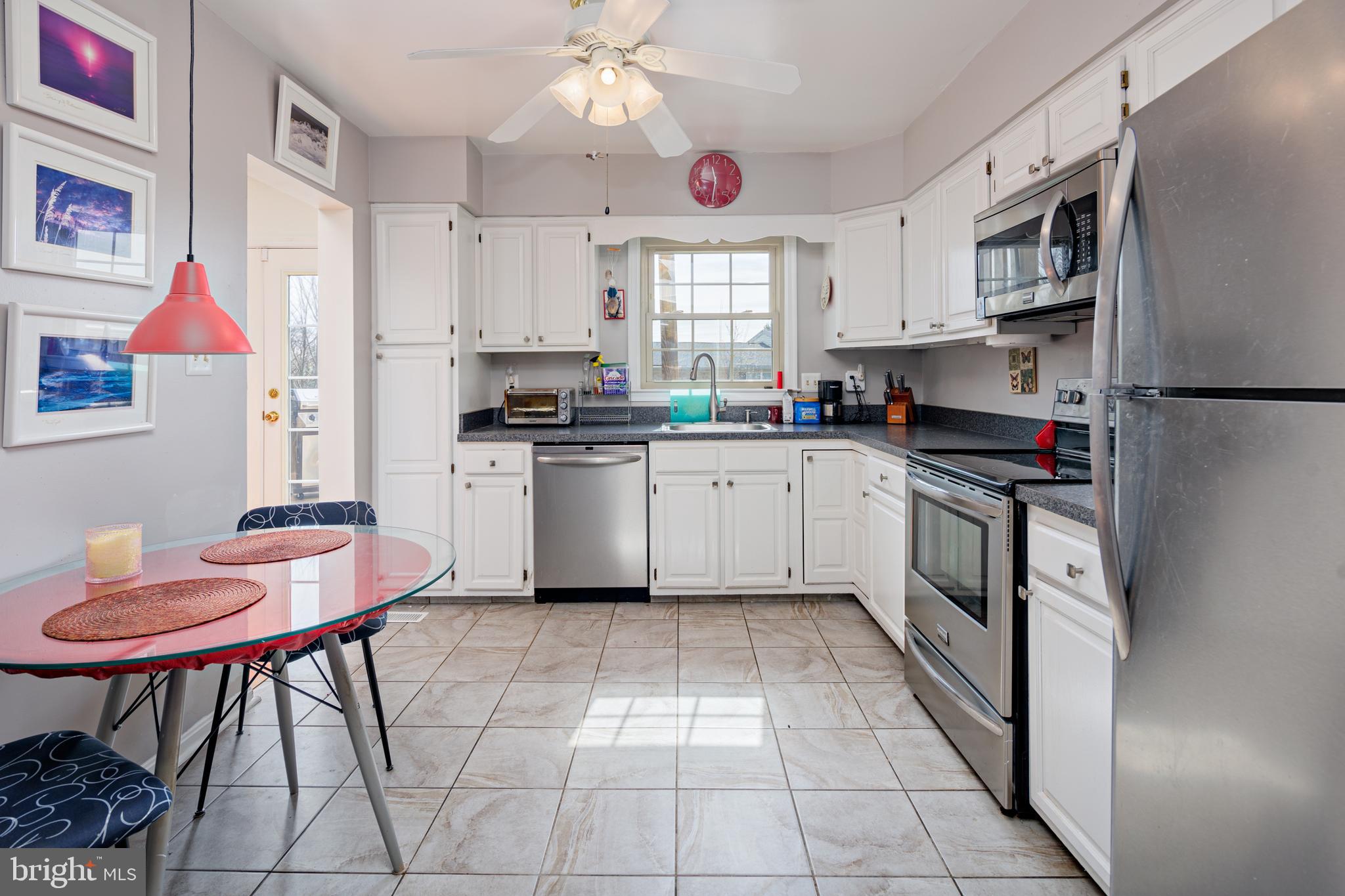 CARRIAGE WALK - Residential