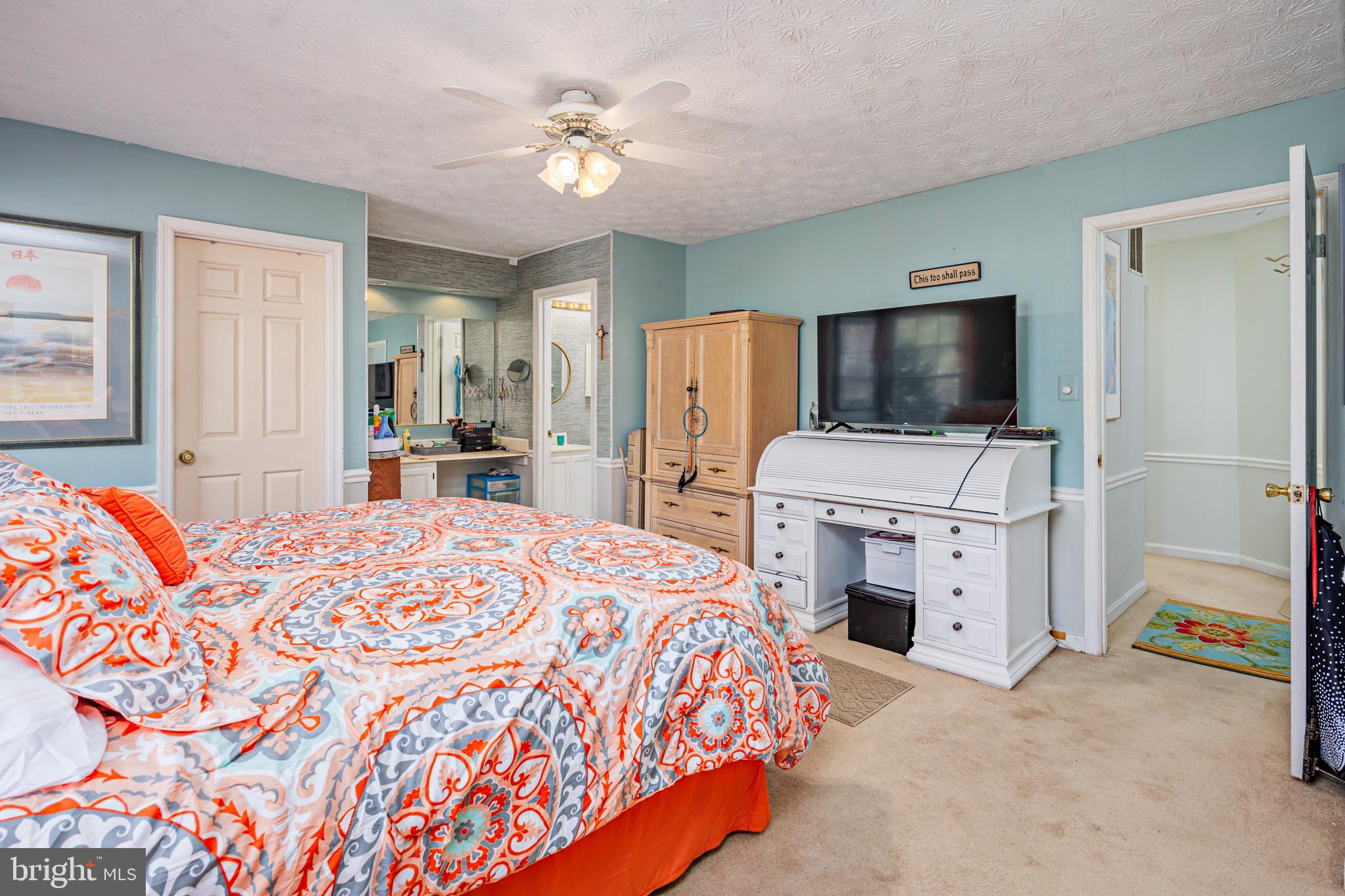 CARRIAGE WALK - Residential