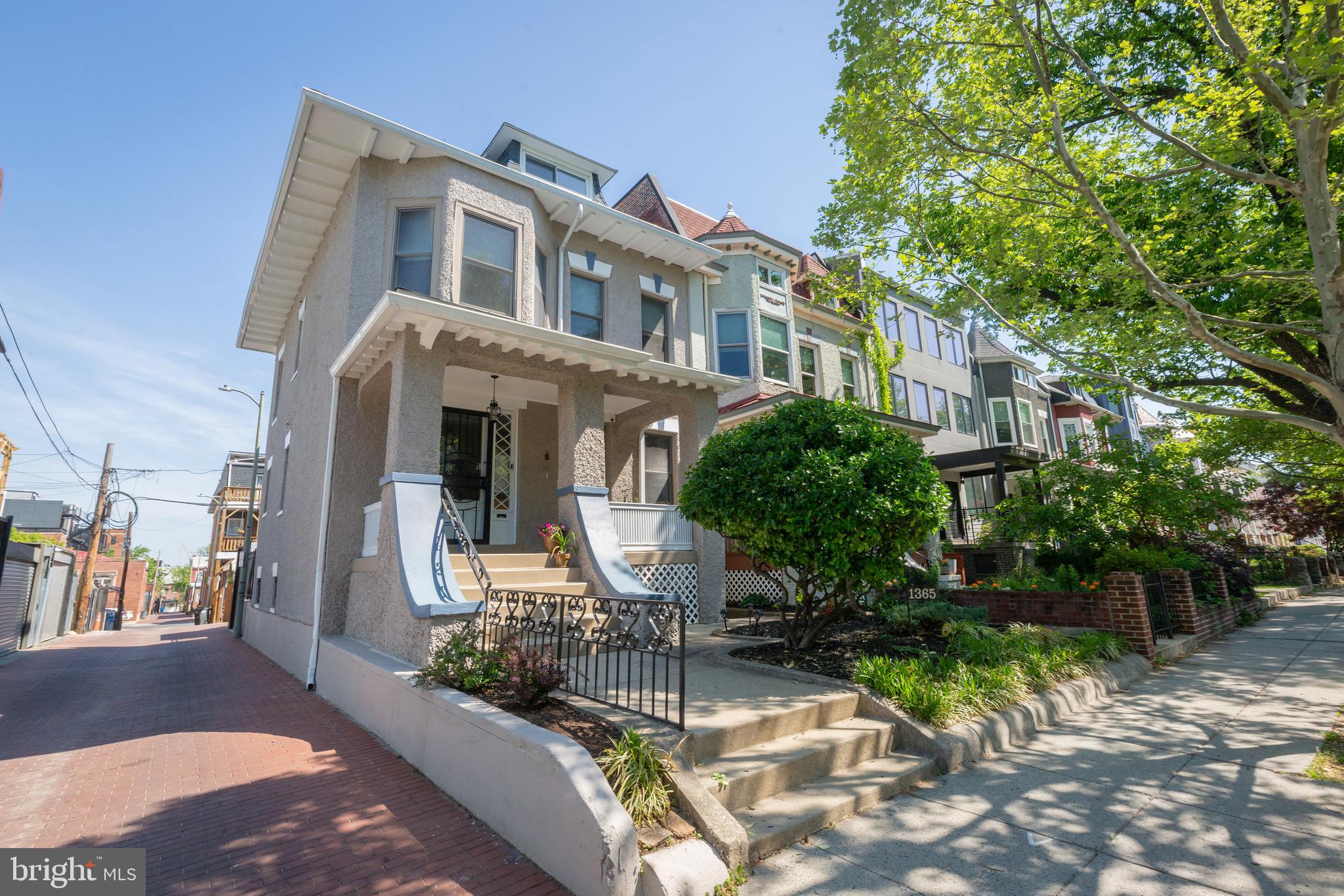 1365 OAK STREET NW
