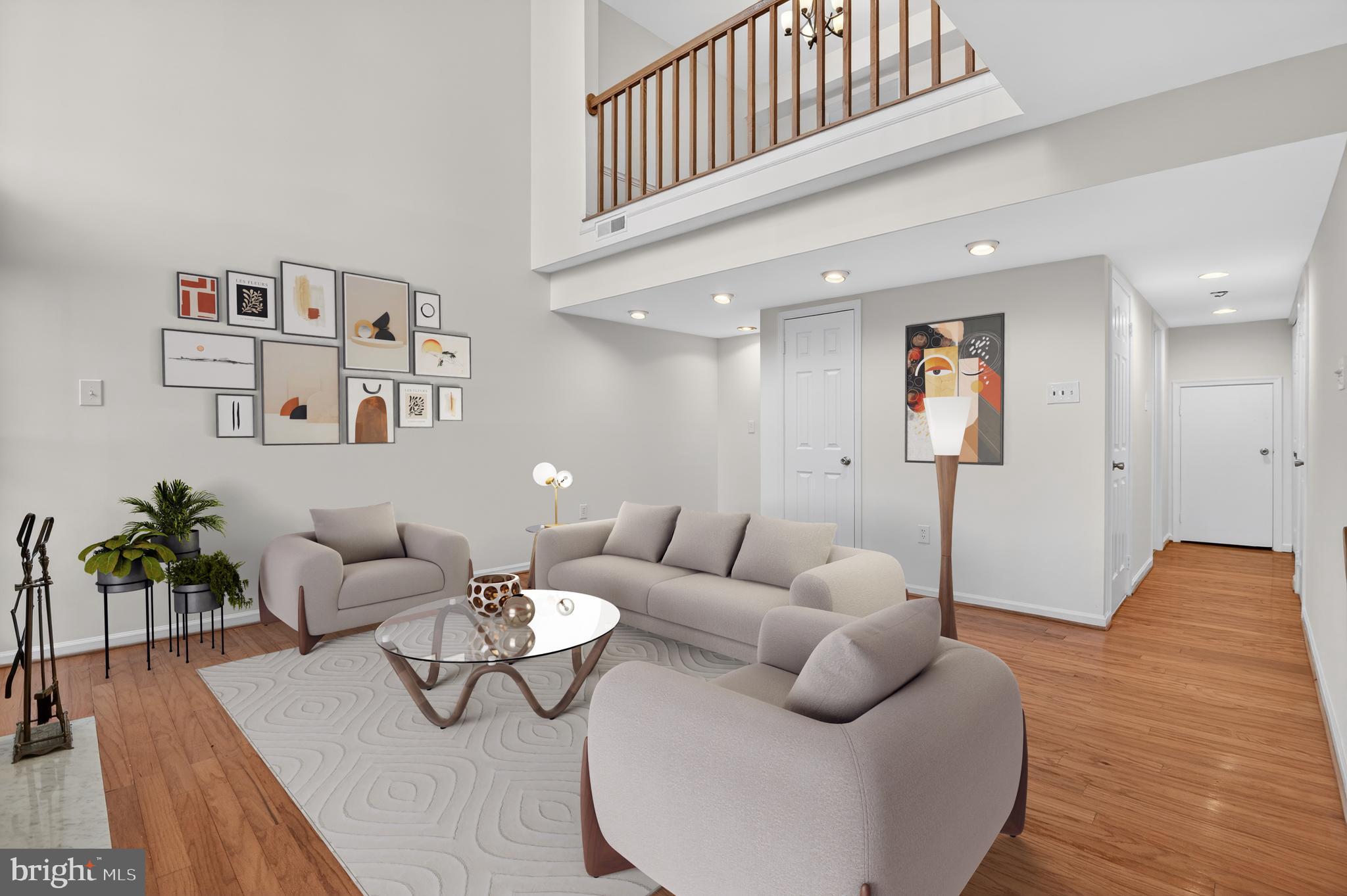 GROSVENOR PARK TOWNHOME CONDOMINIUMS - Residential