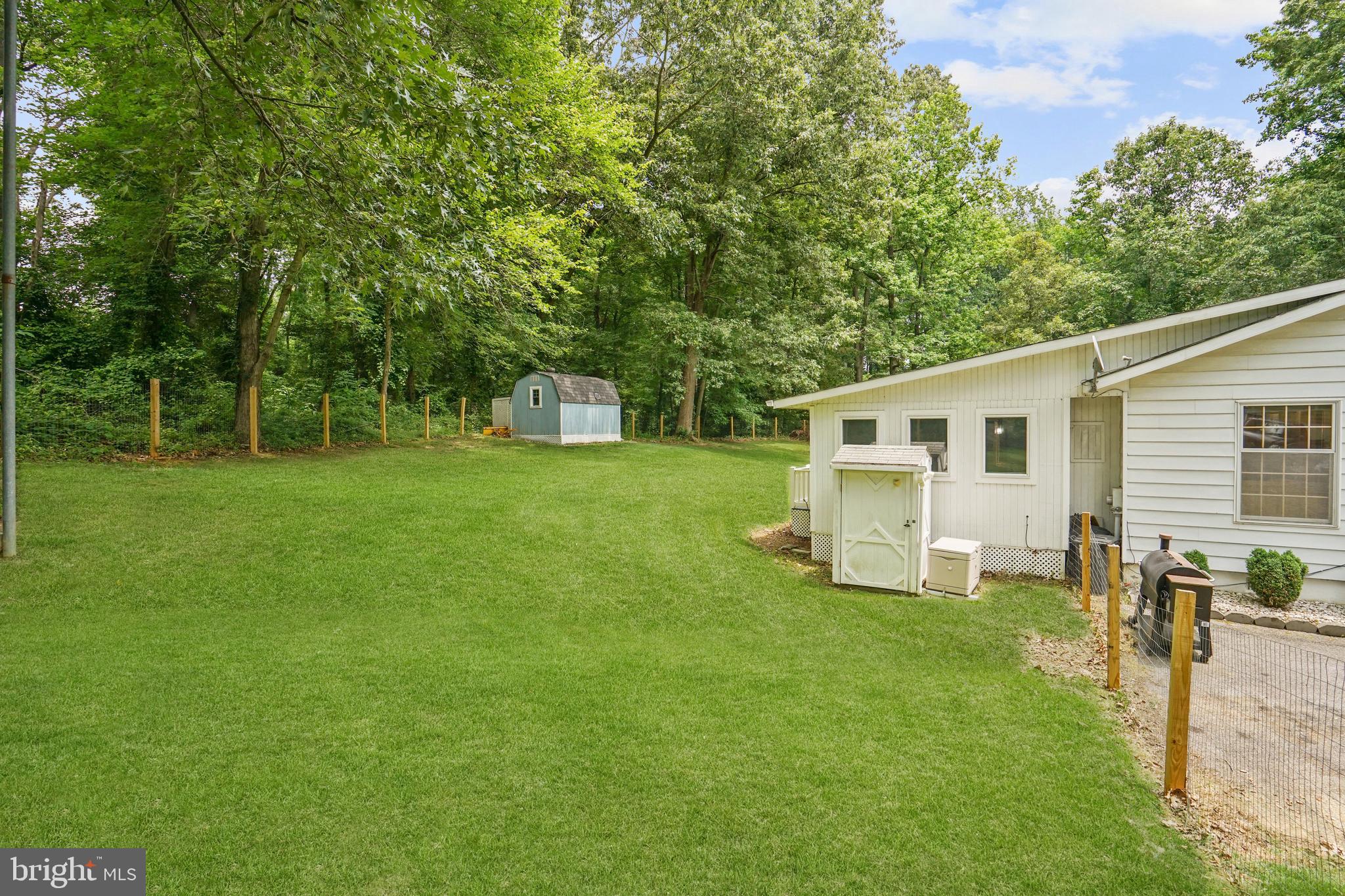 BEVERLY ESTATES - Residential