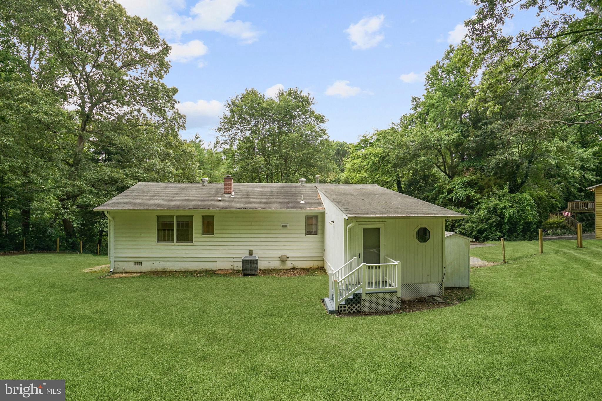 BEVERLY ESTATES - Residential