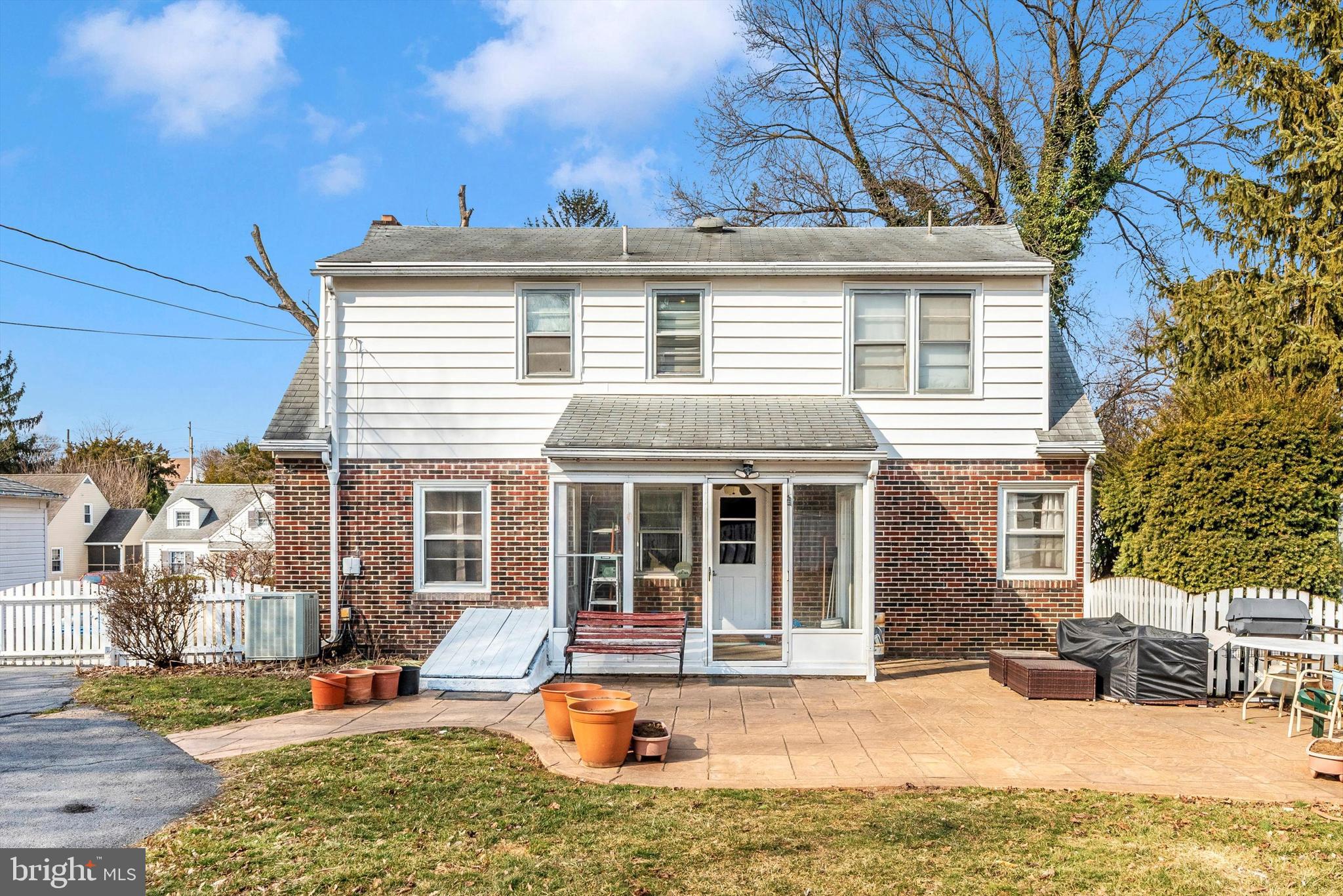 FOUNTAIN HEAD - Residential