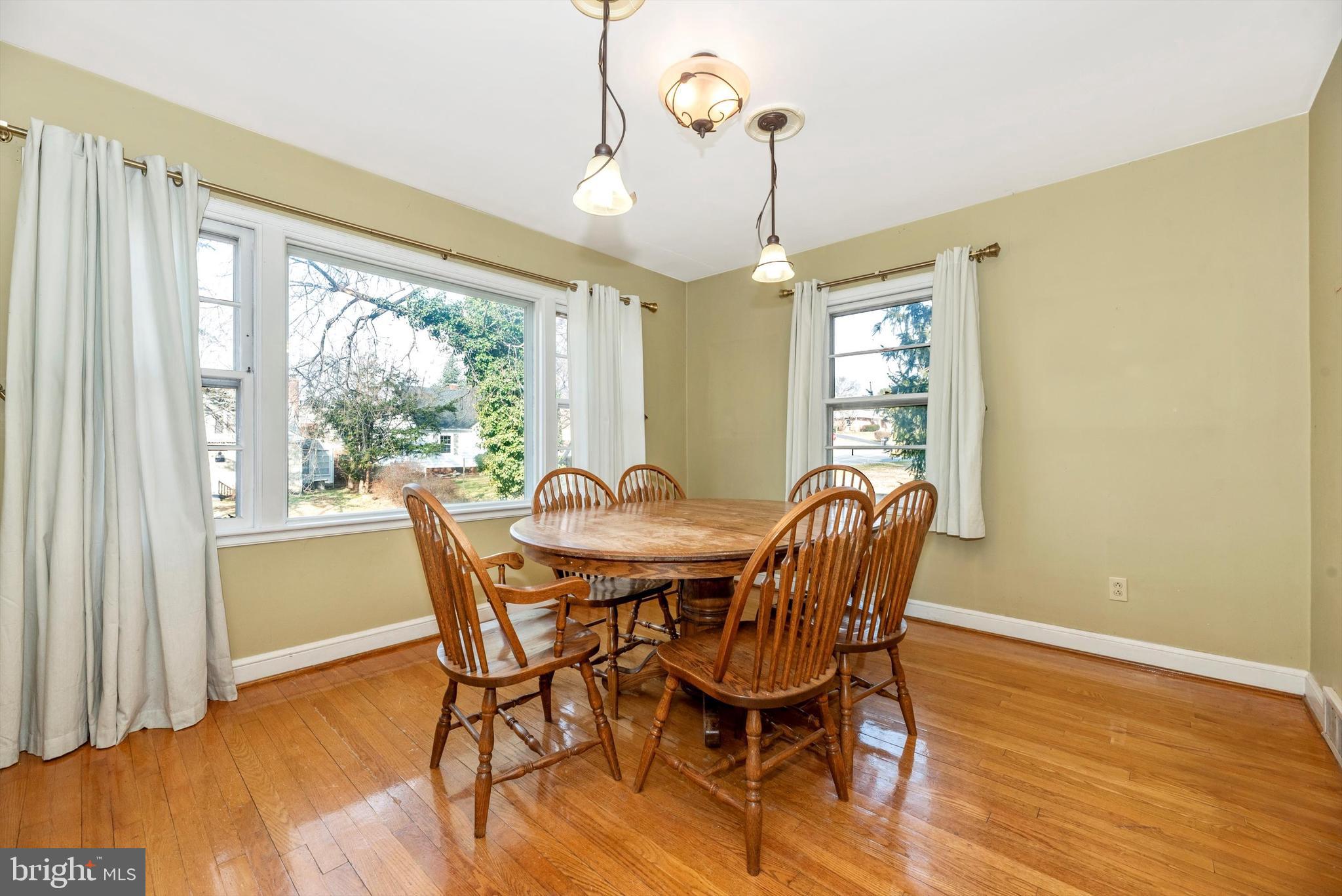 FOUNTAIN HEAD - Residential