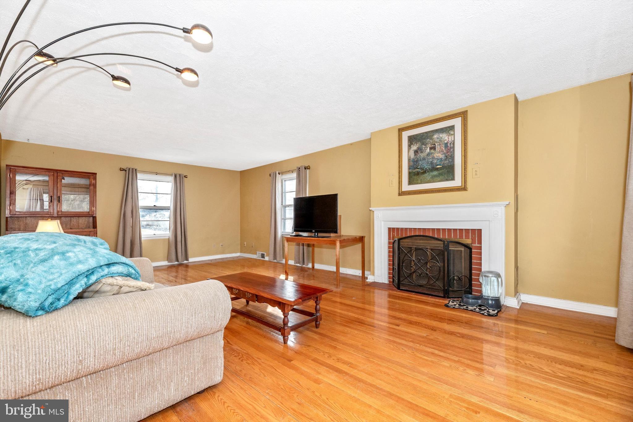 FOUNTAIN HEAD - Residential