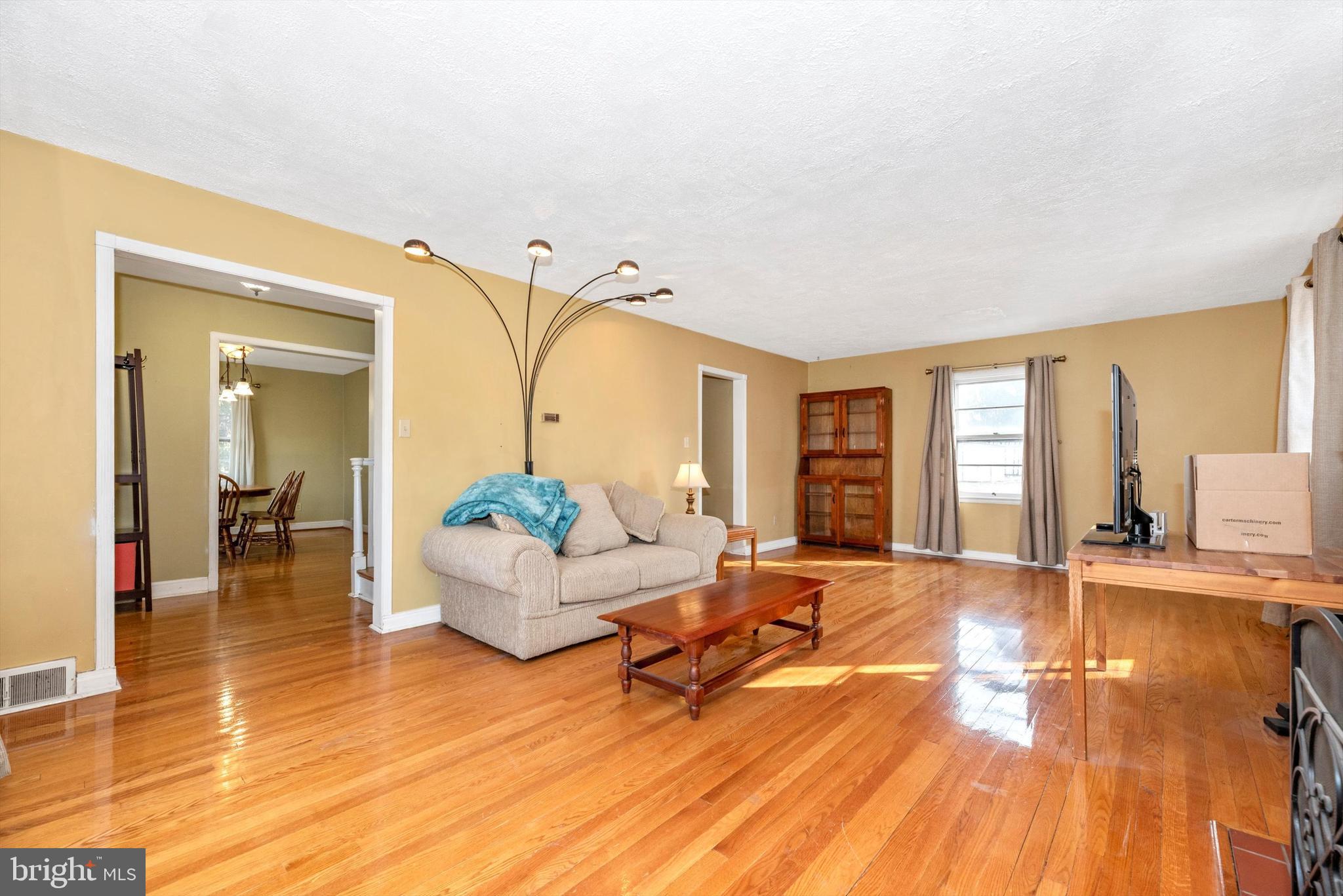 FOUNTAIN HEAD - Residential